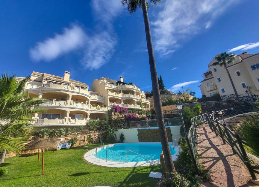 Resale - Apartment - Ground Floor Apartment - Marbella - Elviria