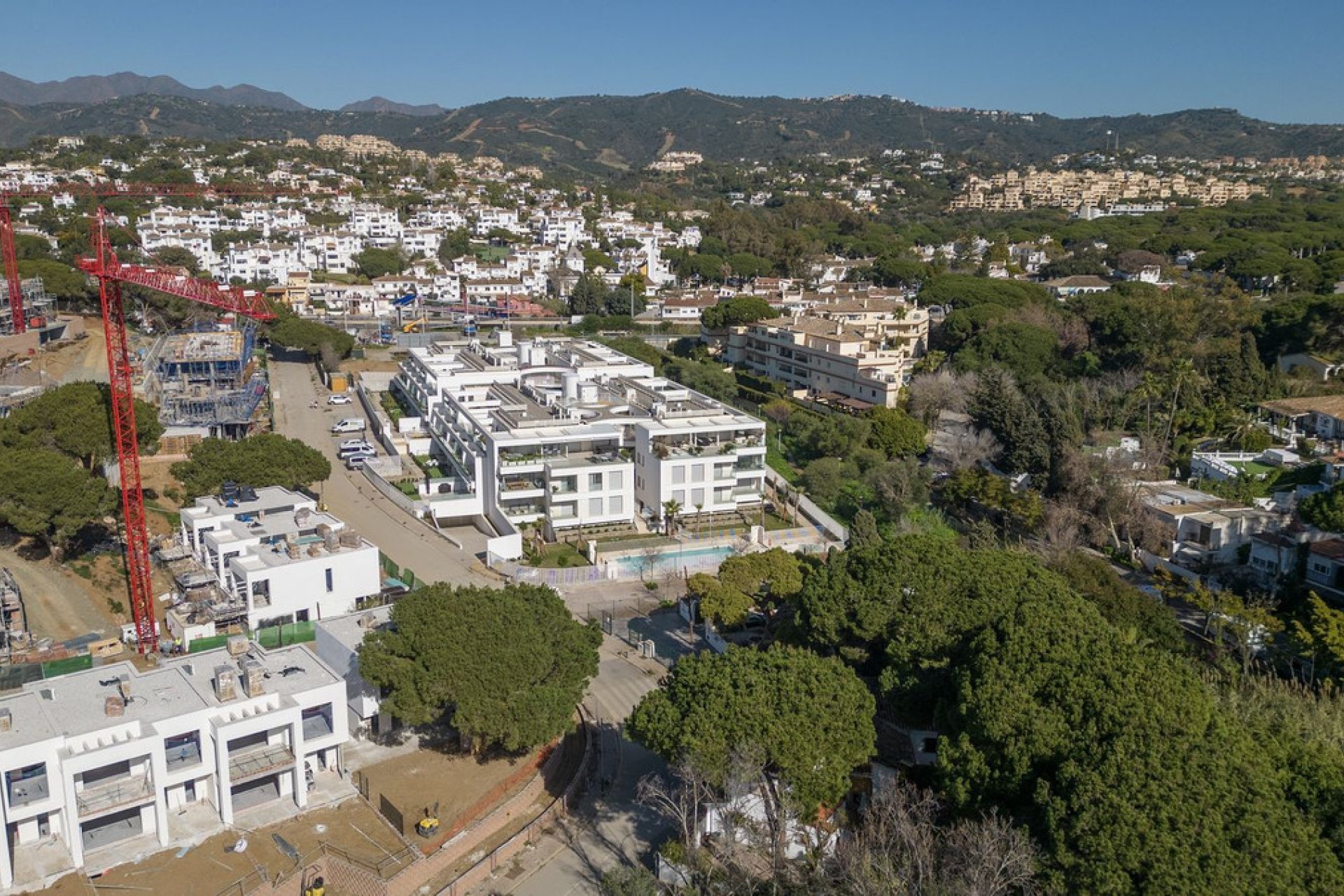 Resale - Apartment - Ground Floor Apartment - Marbella - Elviria