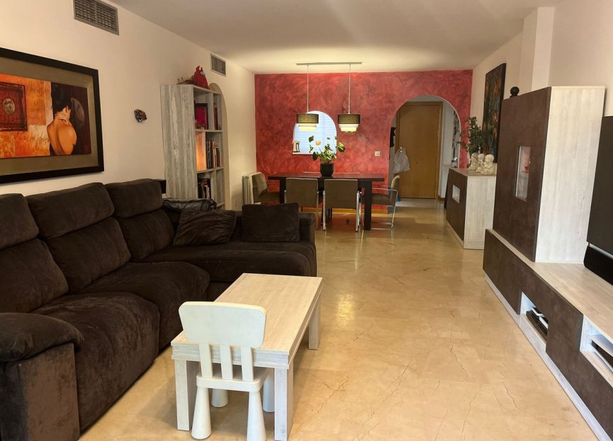 Resale - Apartment - Ground Floor Apartment - Marbella - Guadalmina Alta