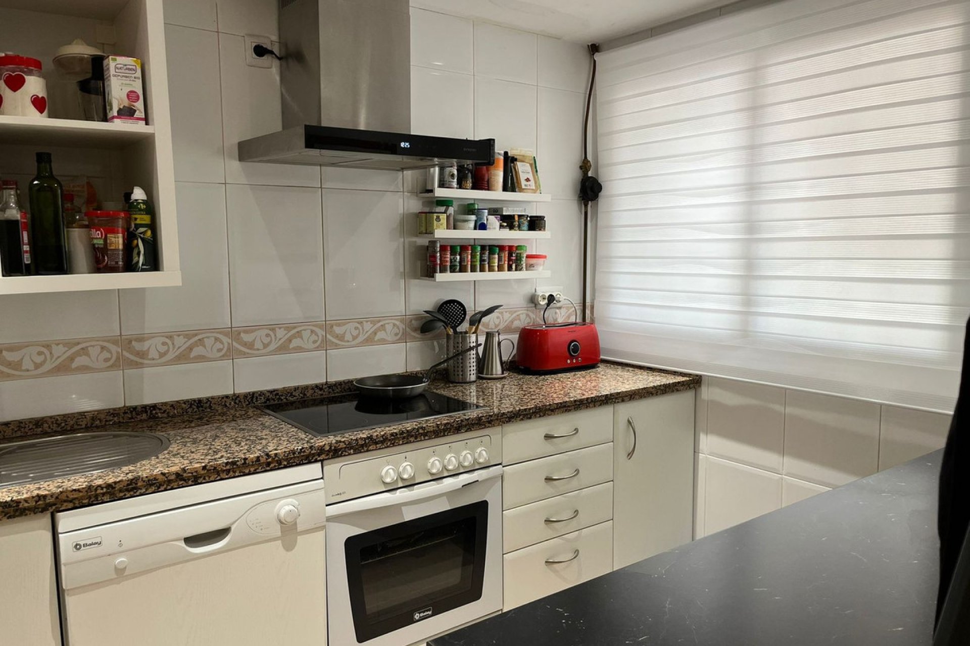 Resale - Apartment - Ground Floor Apartment - Marbella - Guadalmina Alta