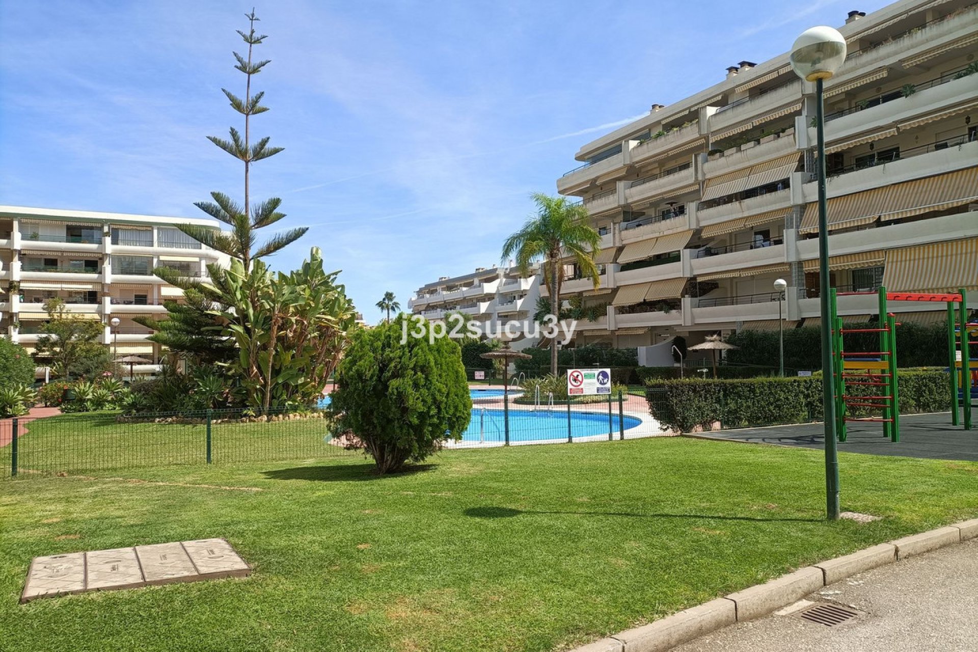 Resale - Apartment - Ground Floor Apartment - Marbella - Guadalmina Alta