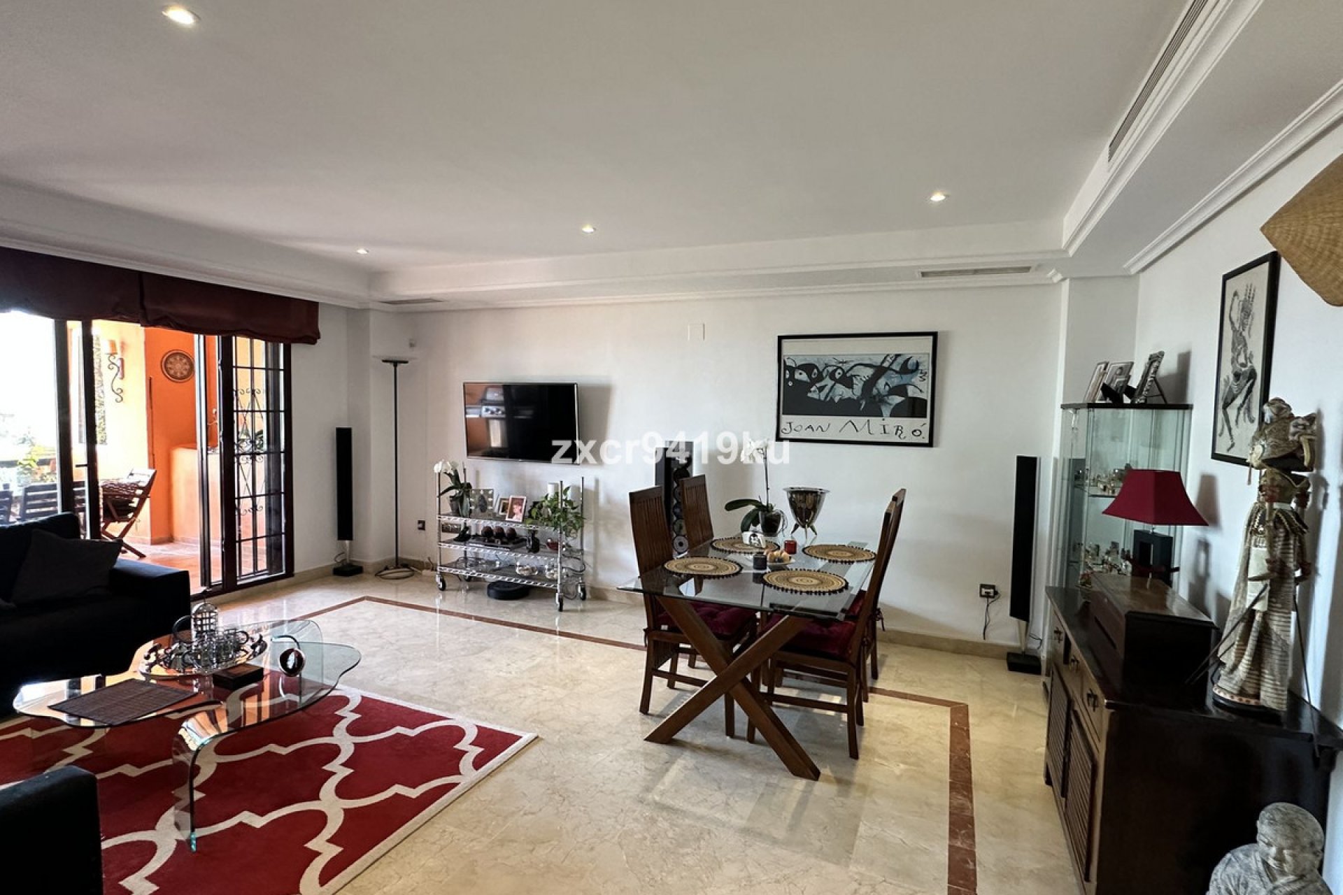 Resale - Apartment - Ground Floor Apartment - Marbella - La Mairena