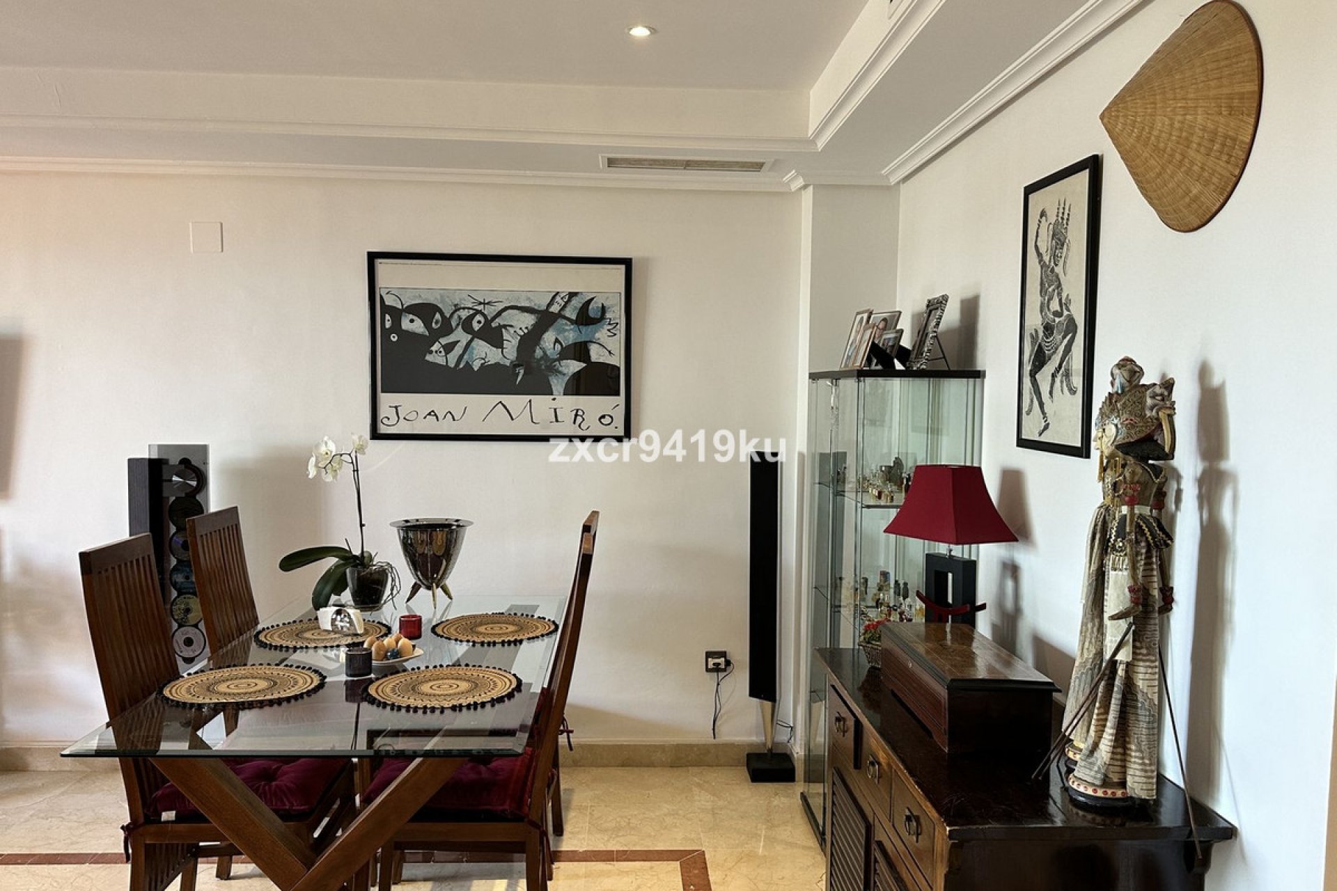 Resale - Apartment - Ground Floor Apartment - Marbella - La Mairena