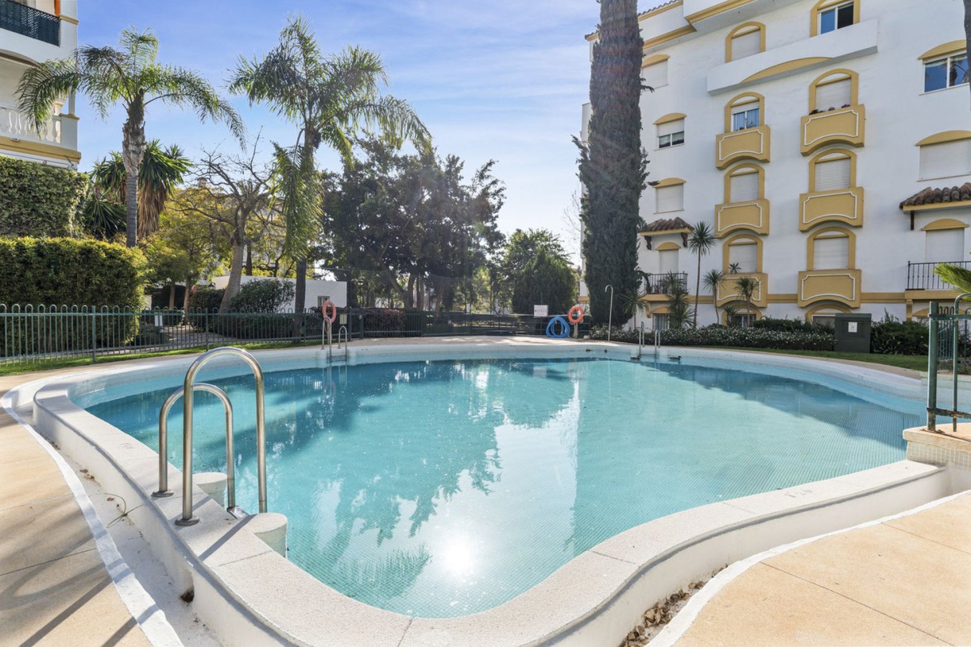 Resale - Apartment - Ground Floor Apartment - Marbella - Marbella Centro