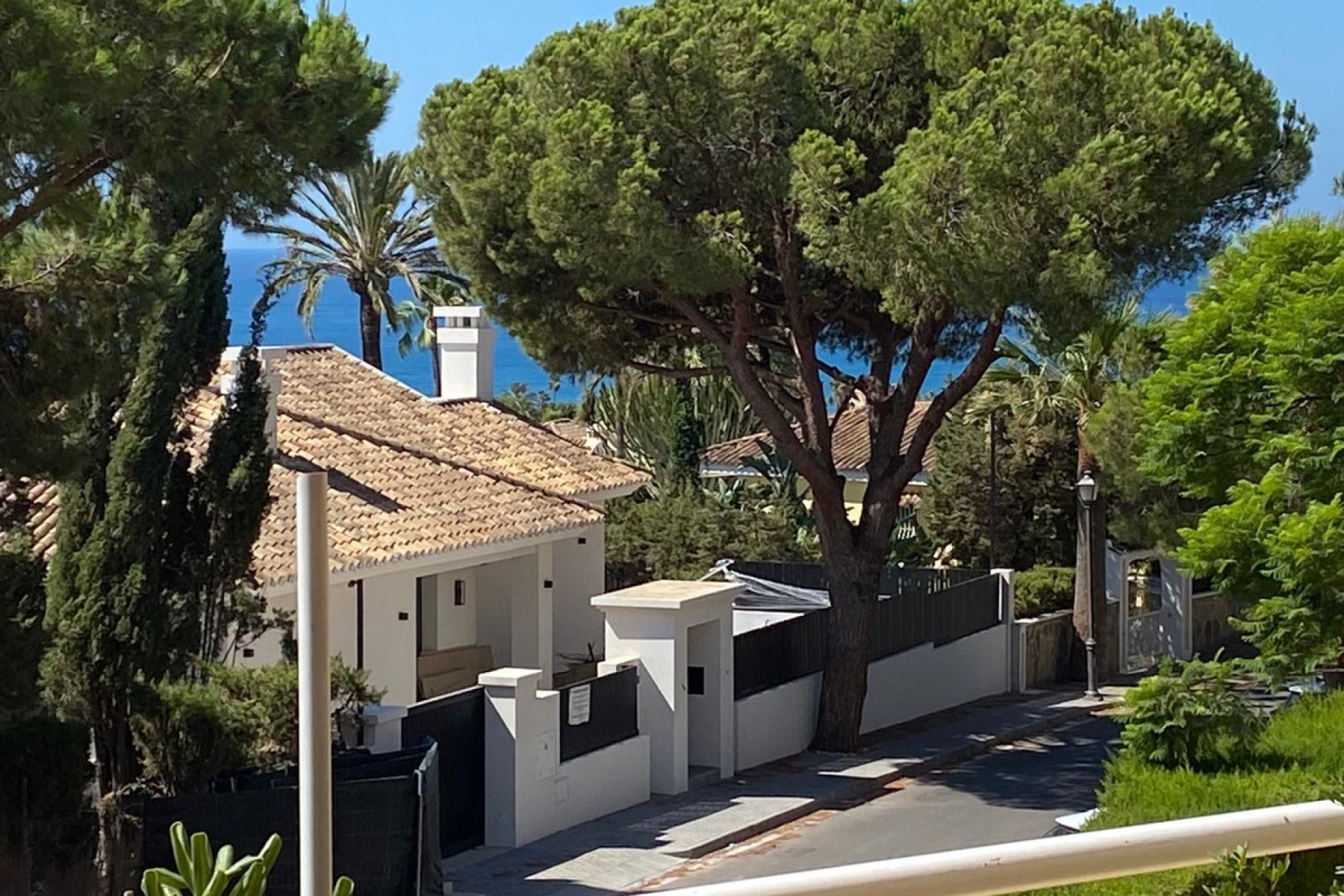 Resale - Apartment - Ground Floor Apartment - Marbella - Marbesa