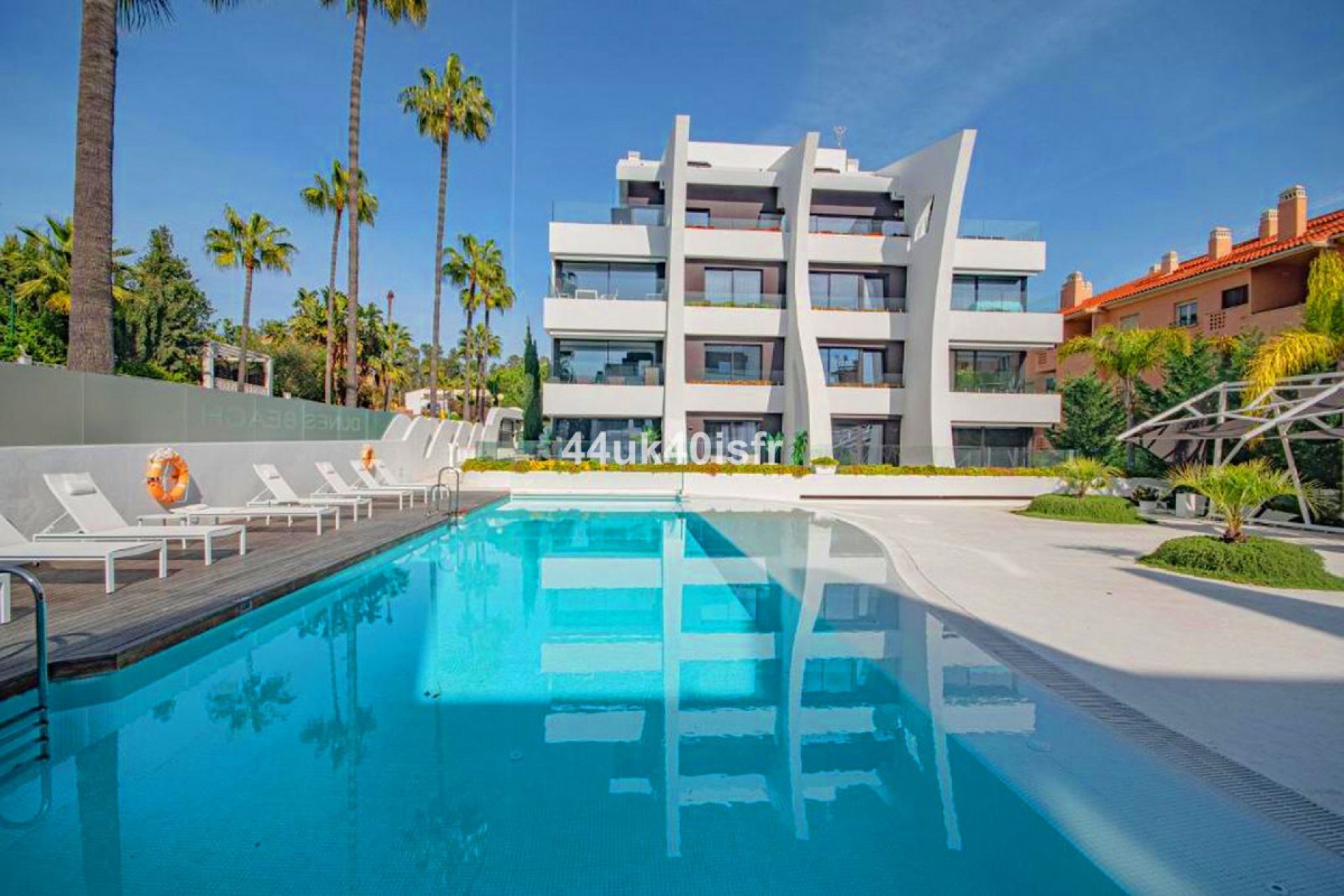 Resale - Apartment - Ground Floor Apartment - Marbella - Marbesa