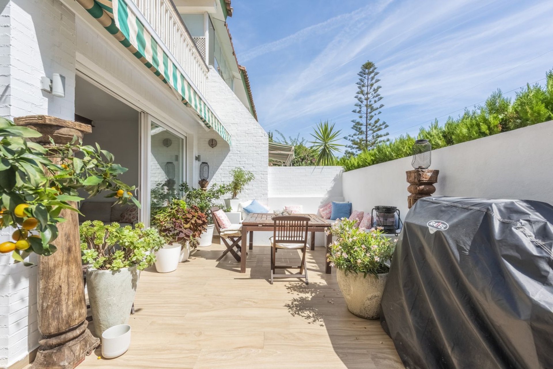 Resale - Apartment - Ground Floor Apartment - Marbella - Nagüeles