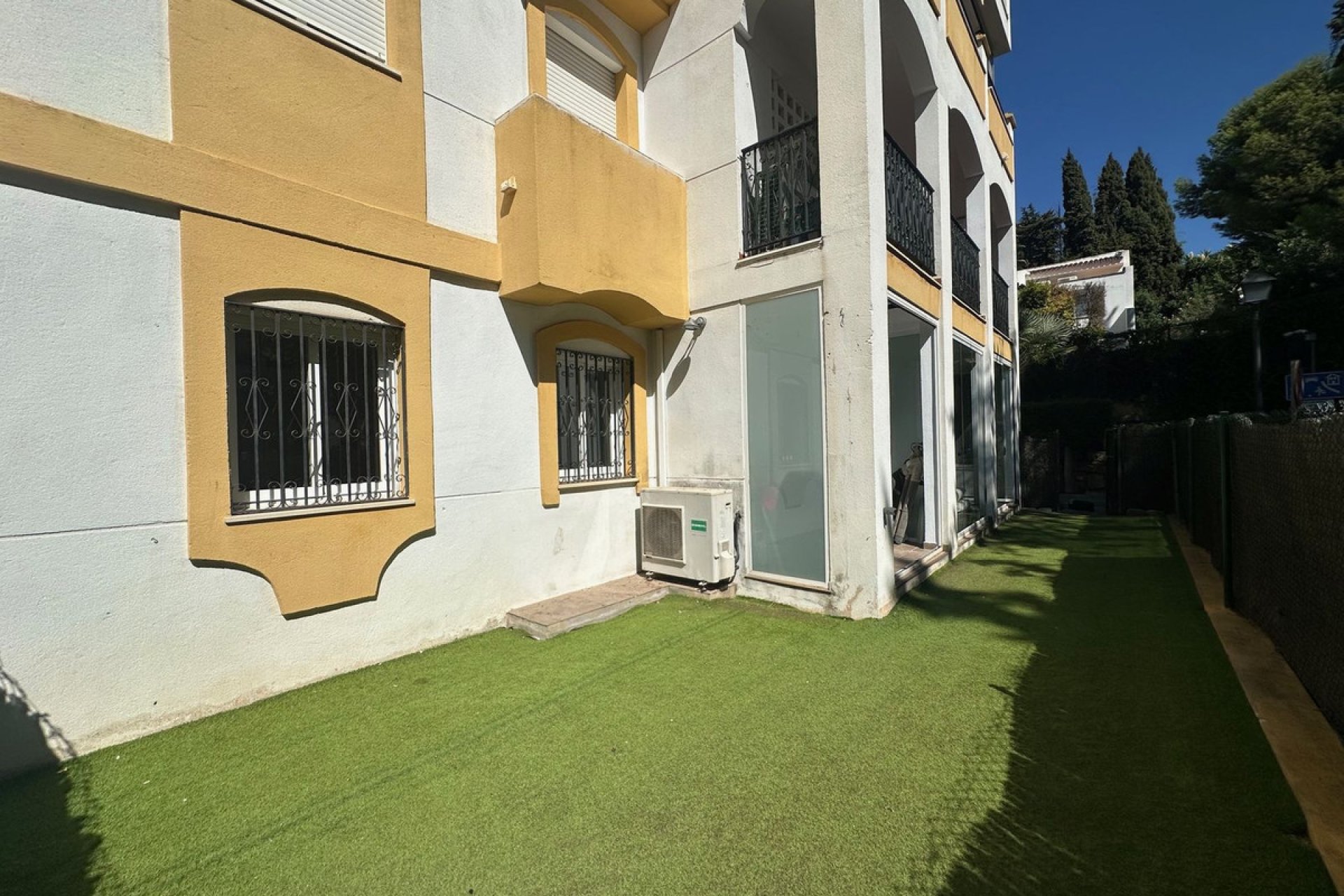 Resale - Apartment - Ground Floor Apartment - Marbella - Nagüeles