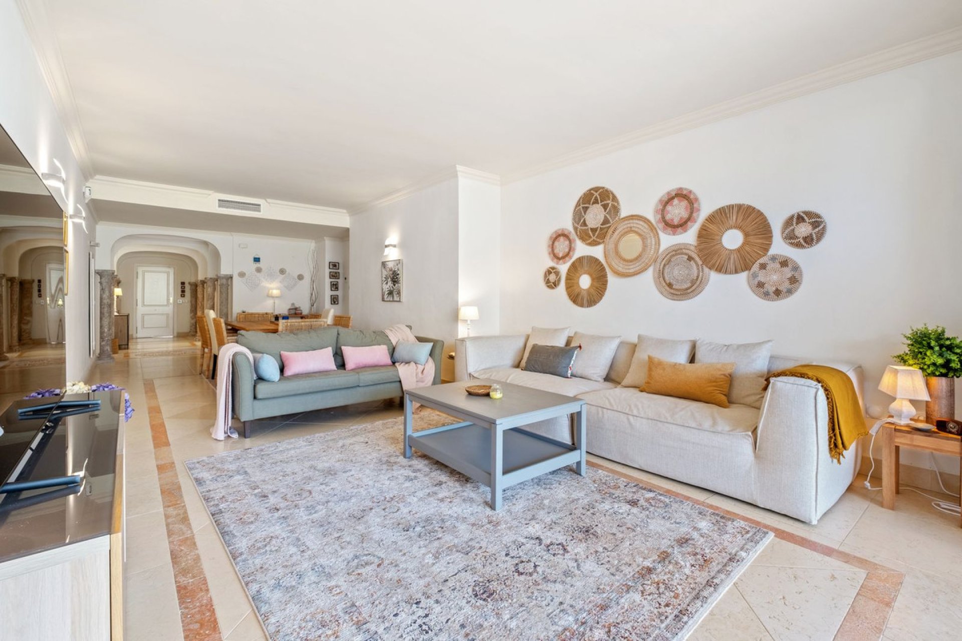 Resale - Apartment - Ground Floor Apartment - Marbella - Nueva Andalucia