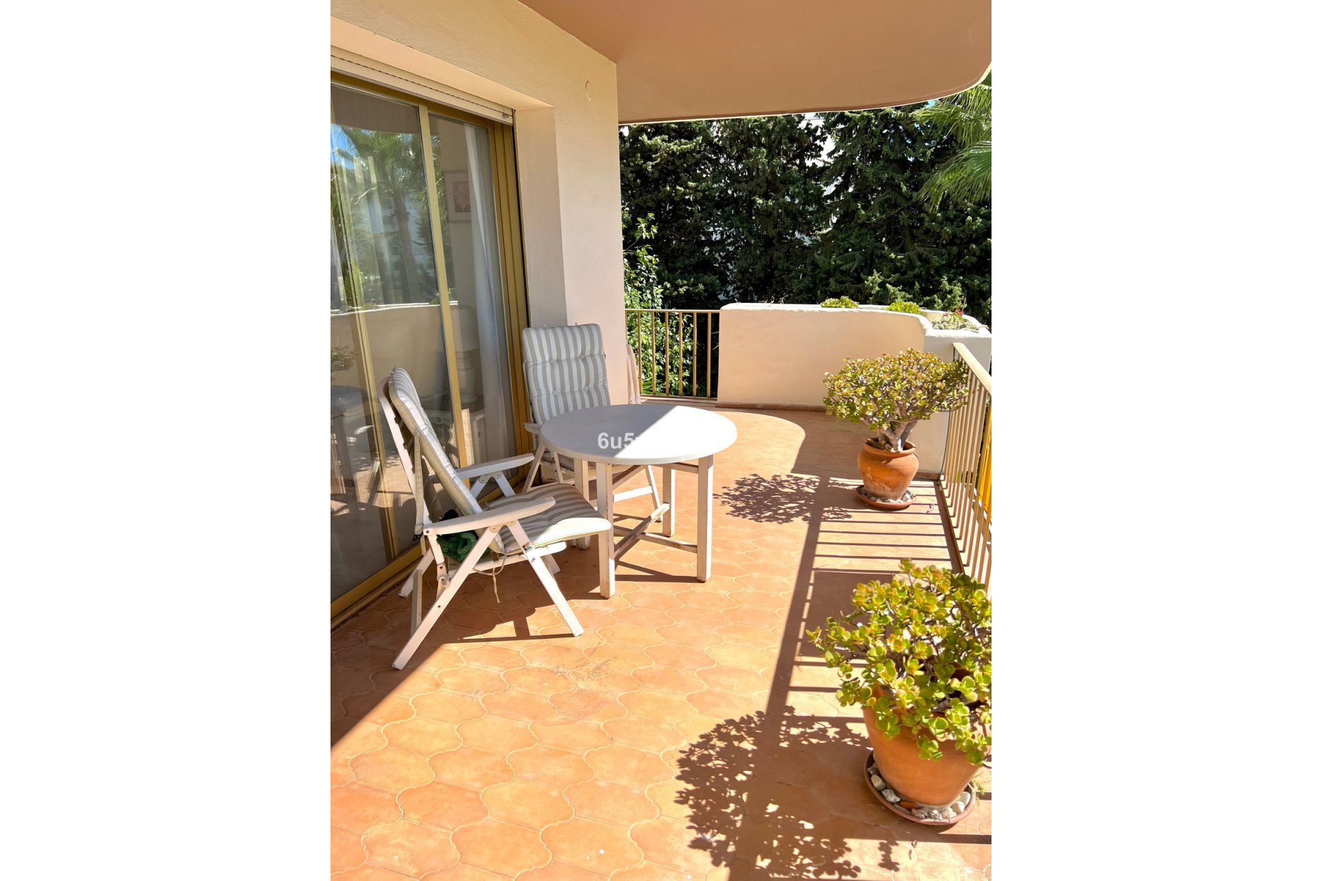 Resale - Apartment - Ground Floor Apartment - Marbella - Nueva Andalucia