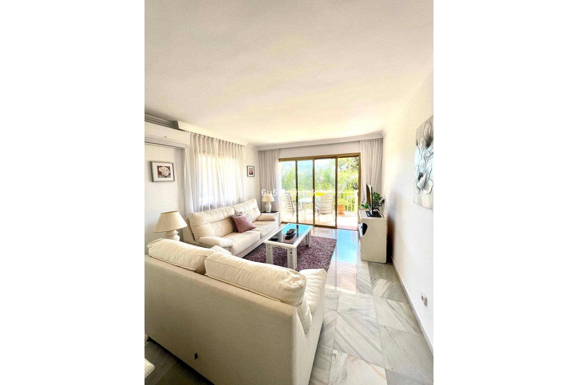 Resale - Apartment - Ground Floor Apartment - Marbella - Nueva Andalucia