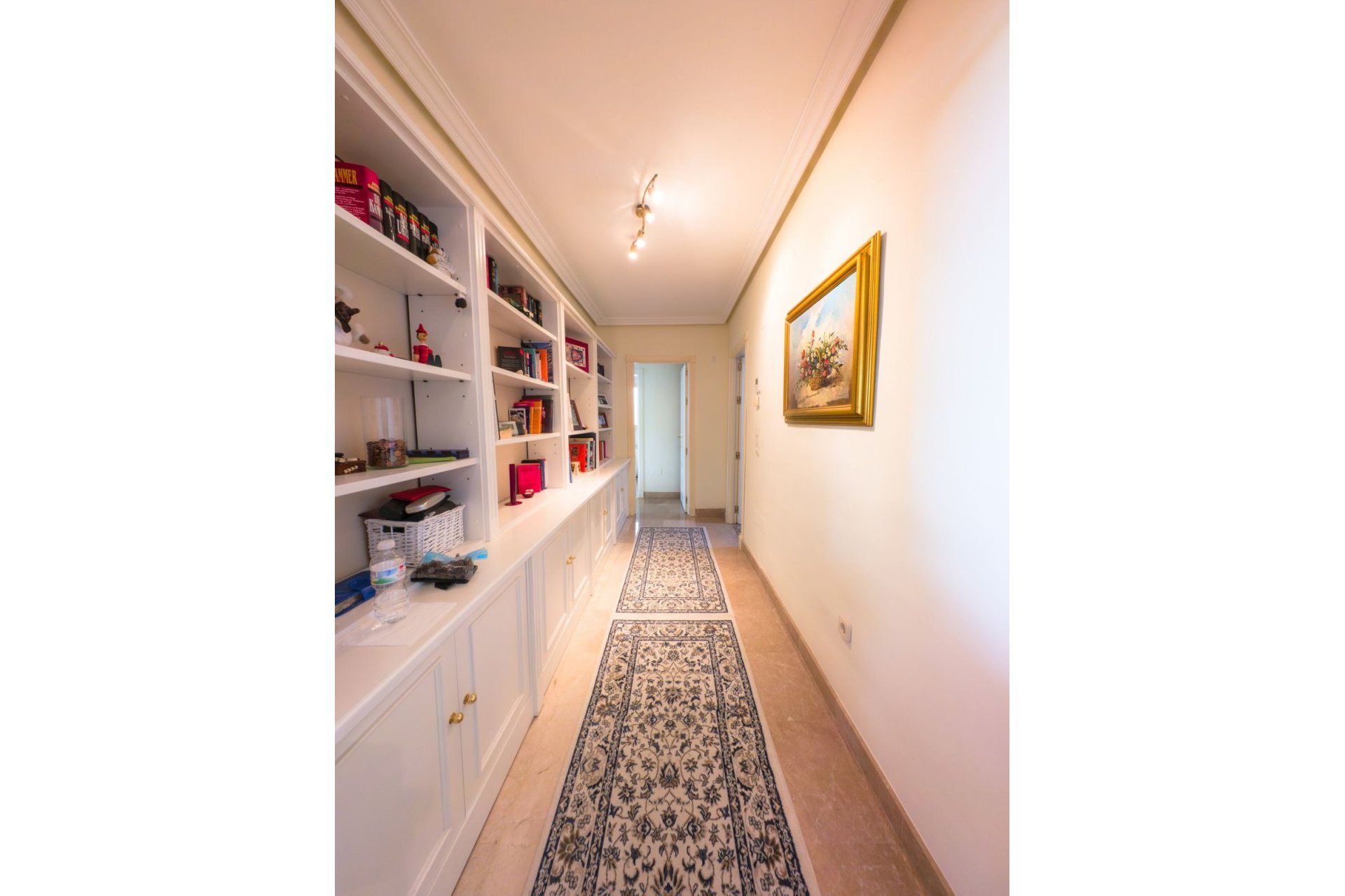 Resale - Apartment - Ground Floor Apartment - Marbella - Nueva Andalucia