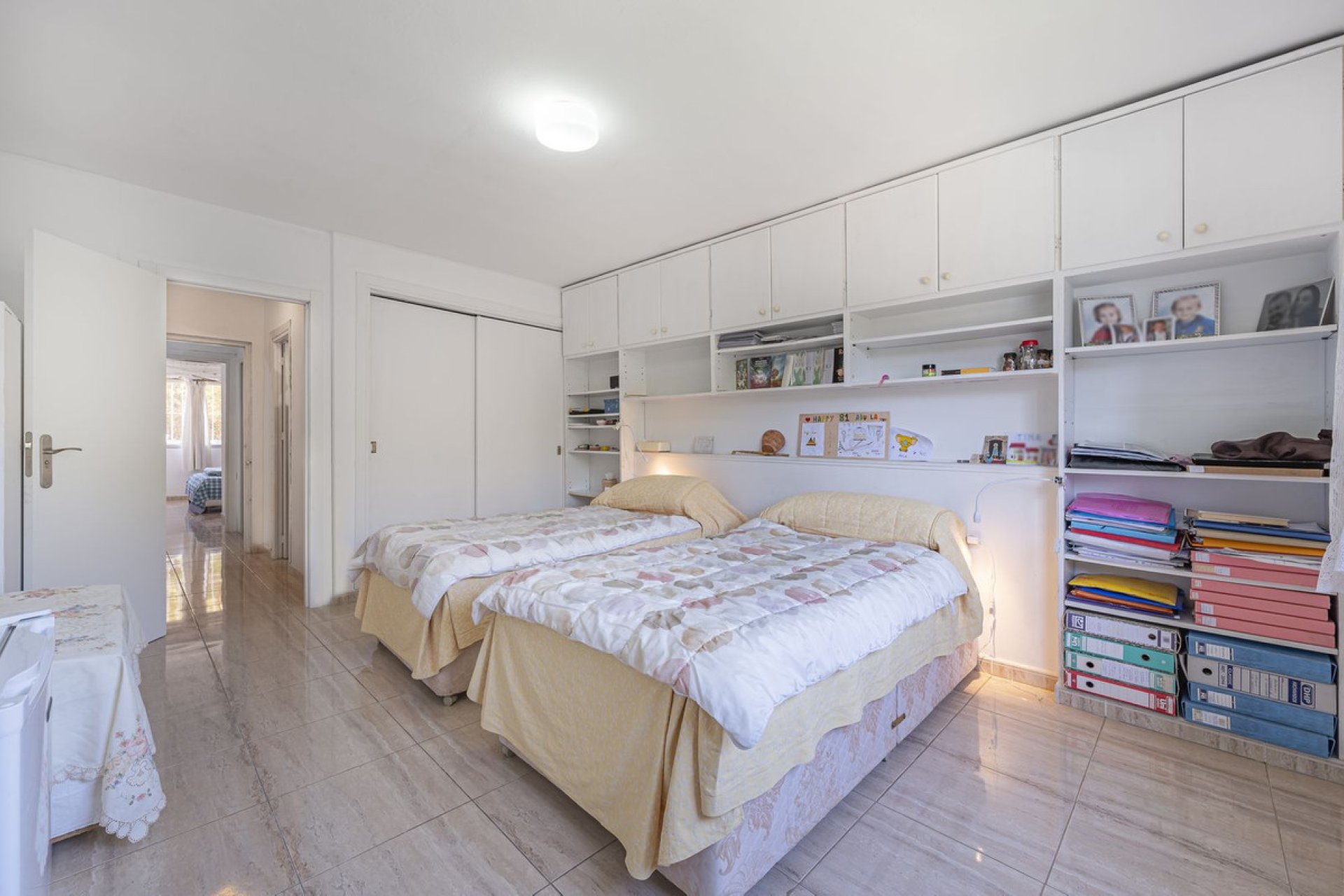 Resale - Apartment - Ground Floor Apartment - Marbella - Nueva Andalucia