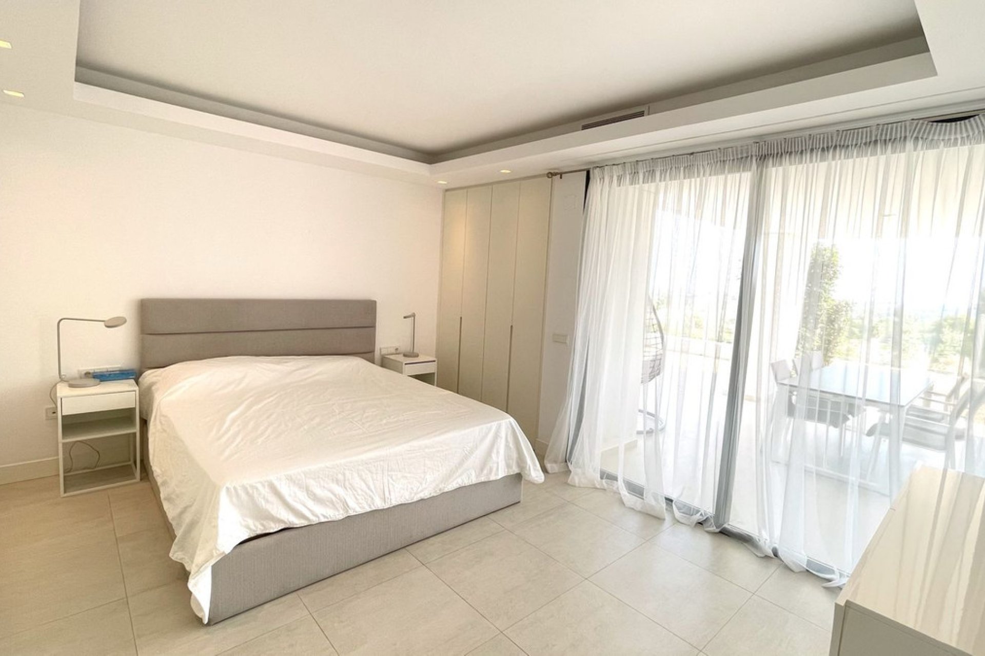 Resale - Apartment - Ground Floor Apartment - Marbella - Nueva Andalucia