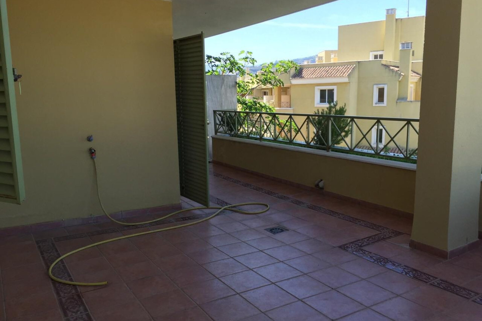 Resale - Apartment - Ground Floor Apartment - Marbella - Nueva Andalucia