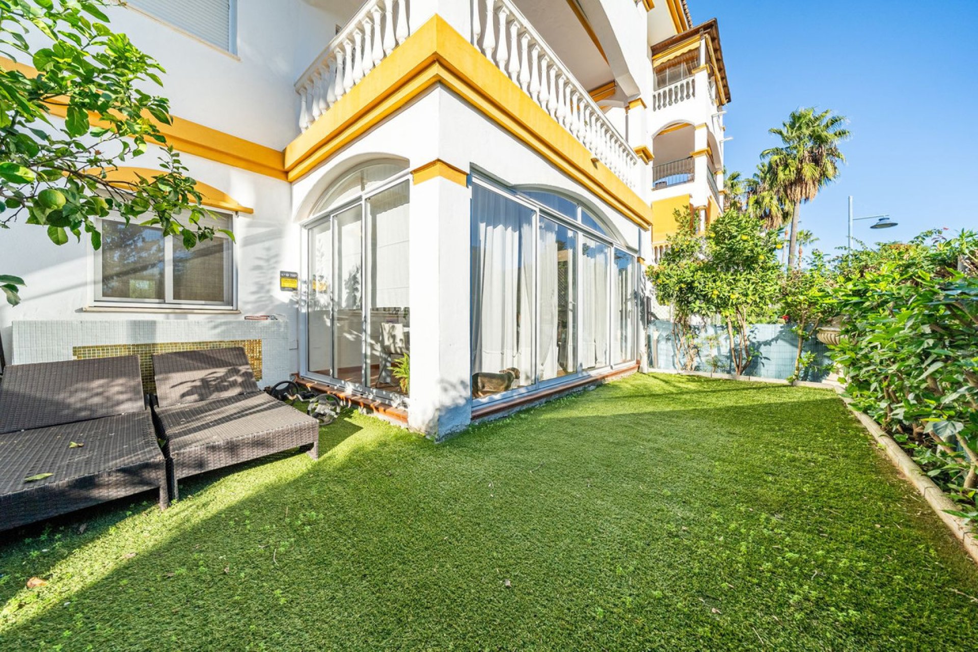 Resale - Apartment - Ground Floor Apartment - Marbella - Nueva Andalucia