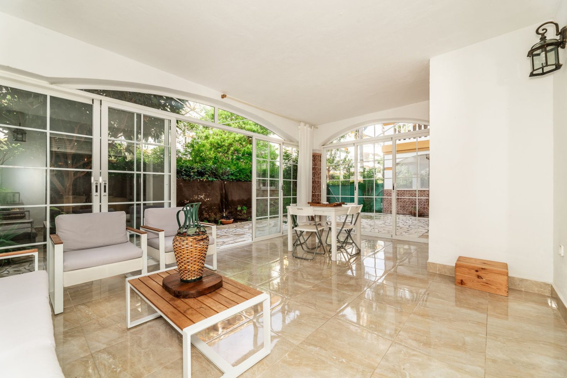 Resale - Apartment - Ground Floor Apartment - Marbella - Nueva Andalucia