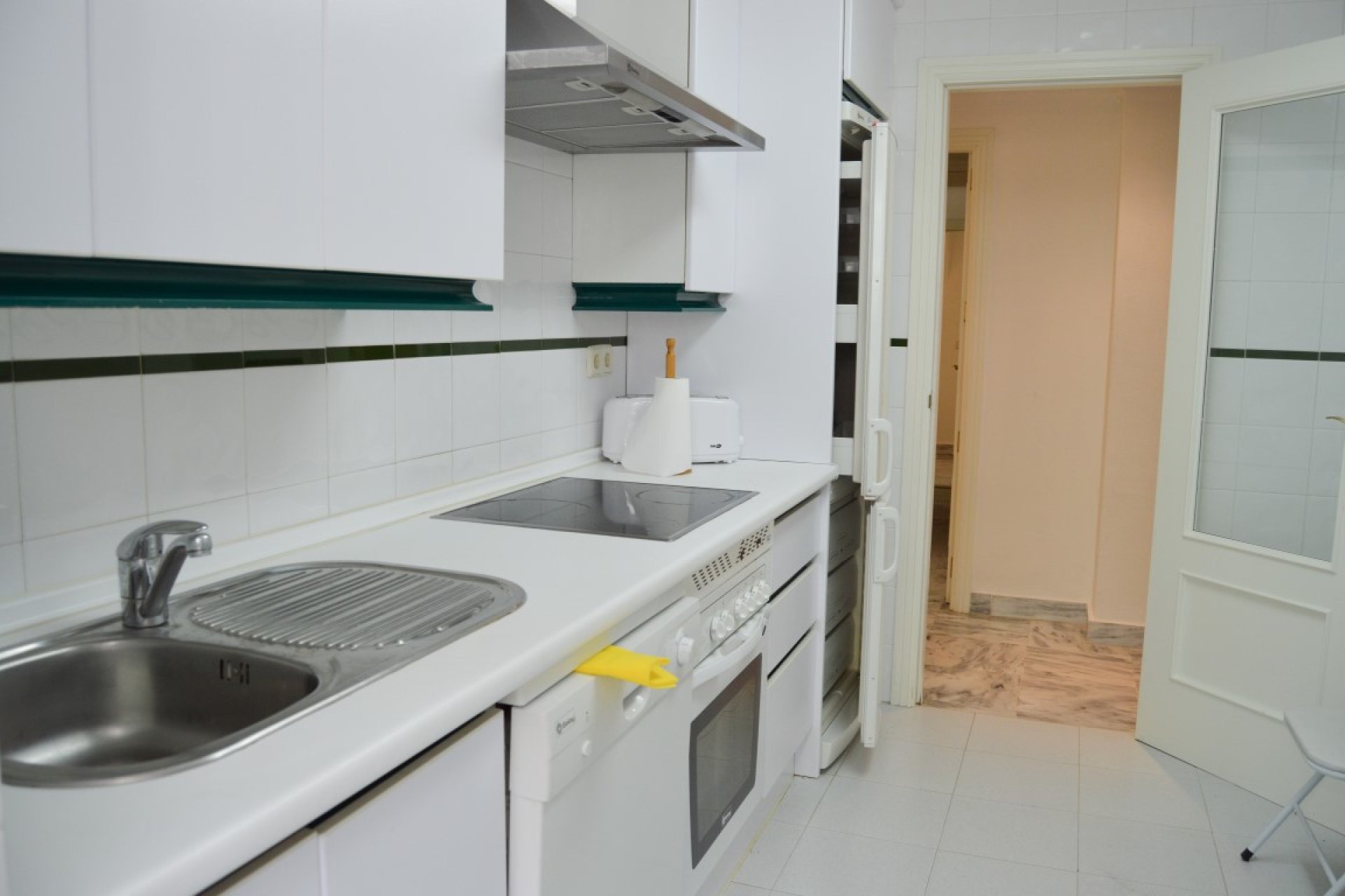 Resale - Apartment - Ground Floor Apartment - Marbella - Nueva Andalucia