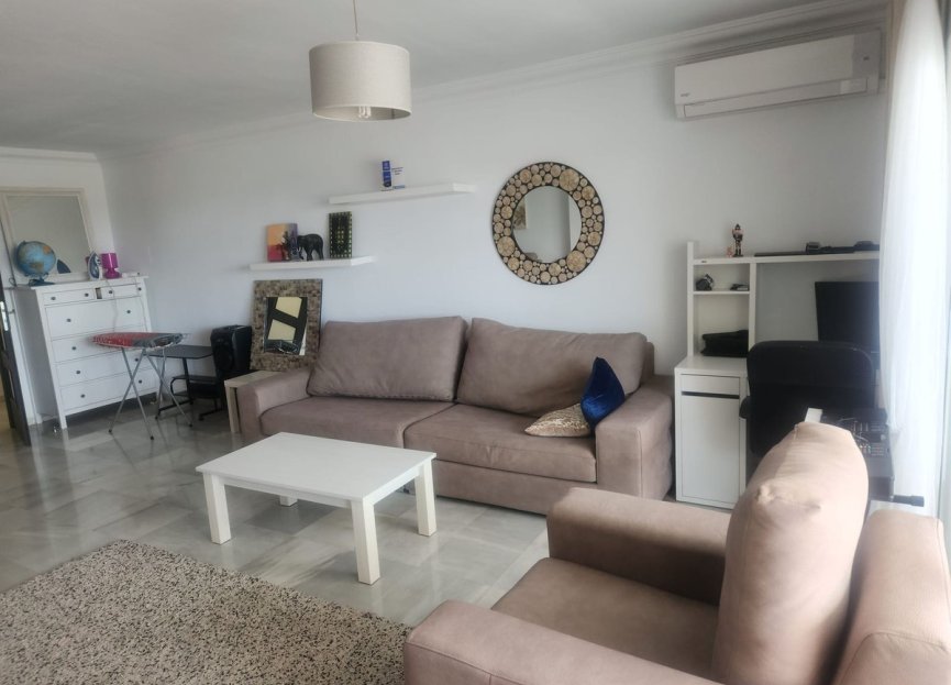 Resale - Apartment - Ground Floor Apartment - Marbella - Nueva Andalucia