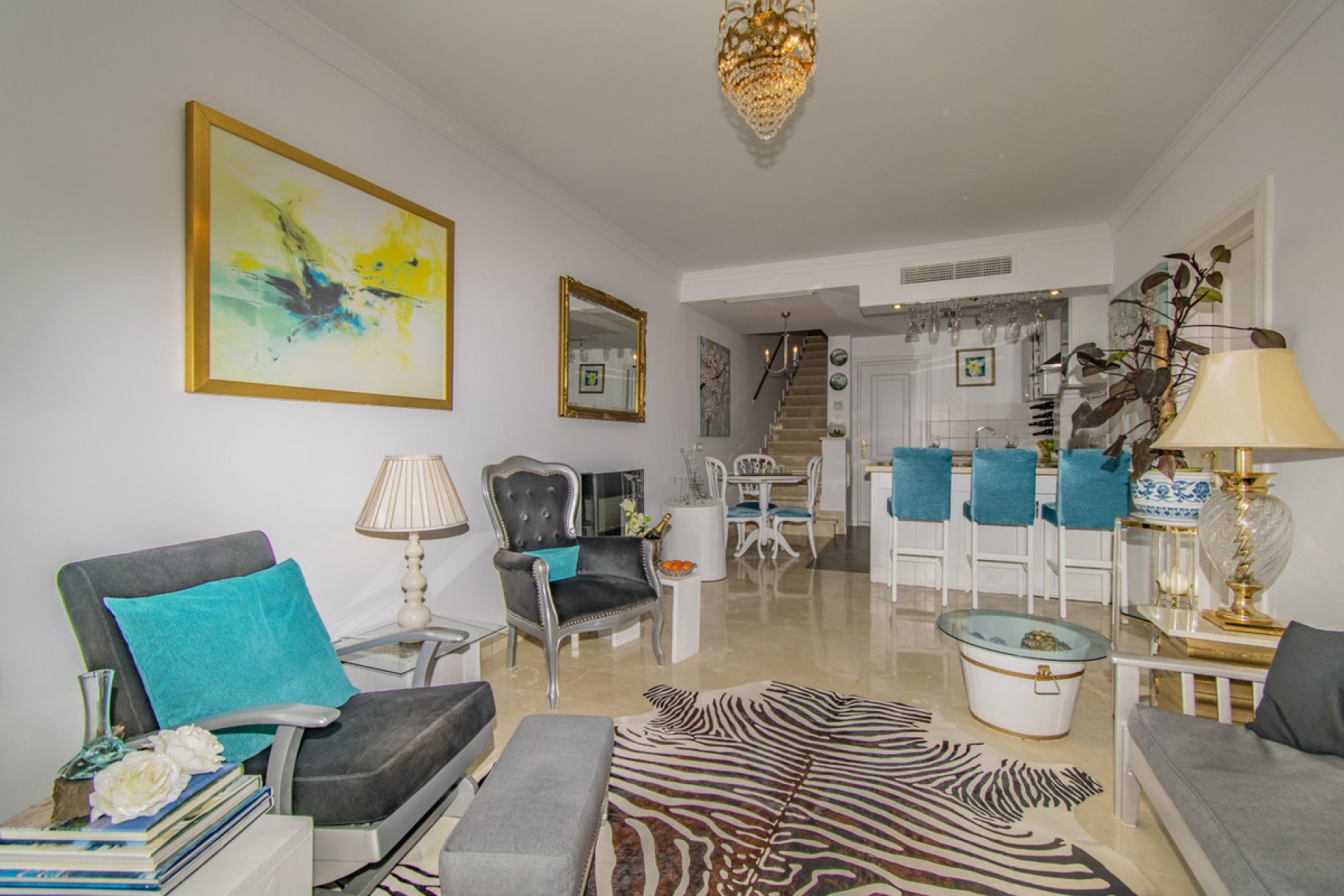 Resale - Apartment - Ground Floor Apartment - Marbella - Nueva Andalucia