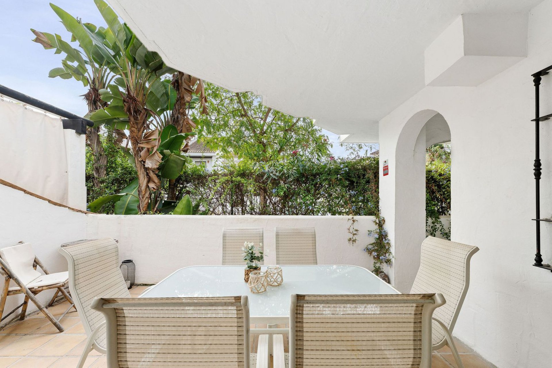 Resale - Apartment - Ground Floor Apartment - Marbella - Nueva Andalucia