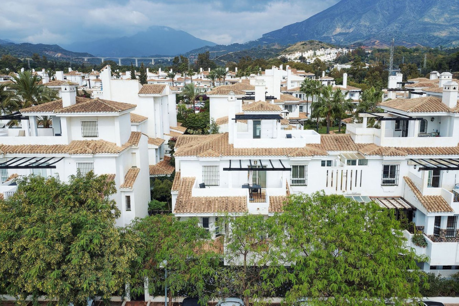 Resale - Apartment - Ground Floor Apartment - Marbella - Nueva Andalucia