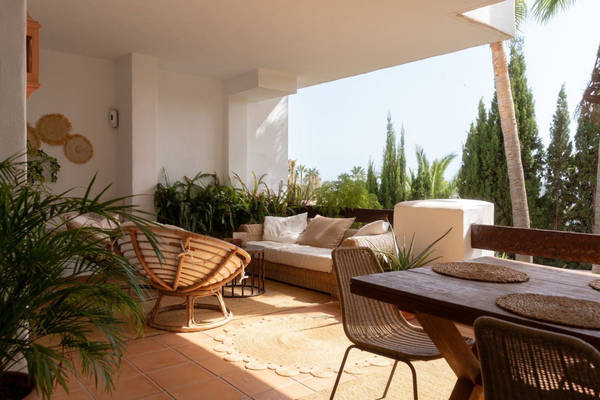 Resale - Apartment - Ground Floor Apartment - Marbella - Nueva Andalucia