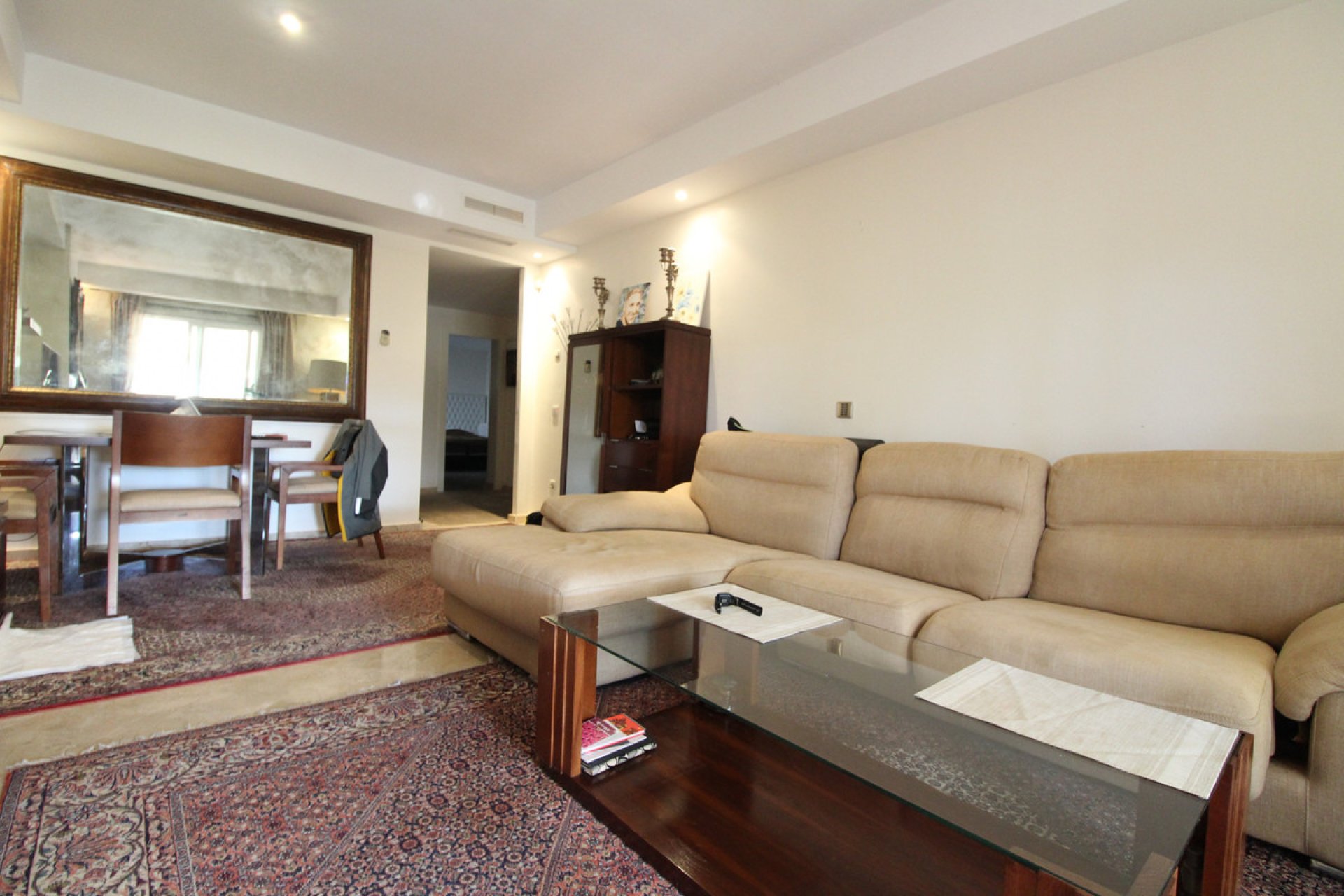 Resale - Apartment - Ground Floor Apartment - Marbella - Nueva Andalucia