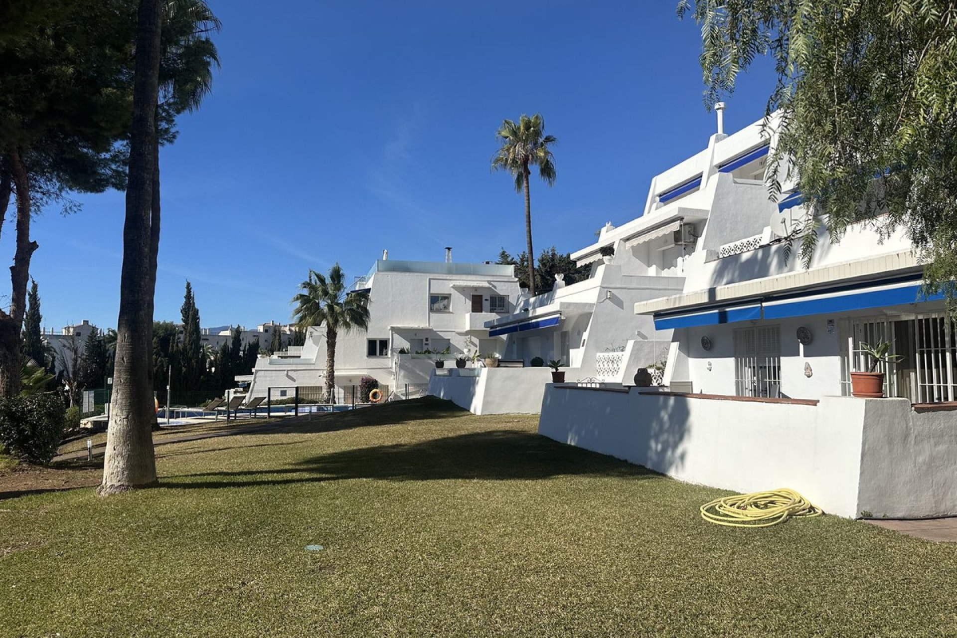 Resale - Apartment - Ground Floor Apartment - Marbella - Nueva Andalucia