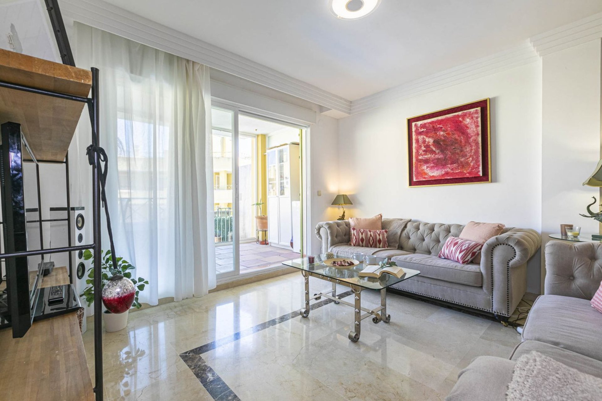 Resale - Apartment - Ground Floor Apartment - Marbella - Nueva Andalucia