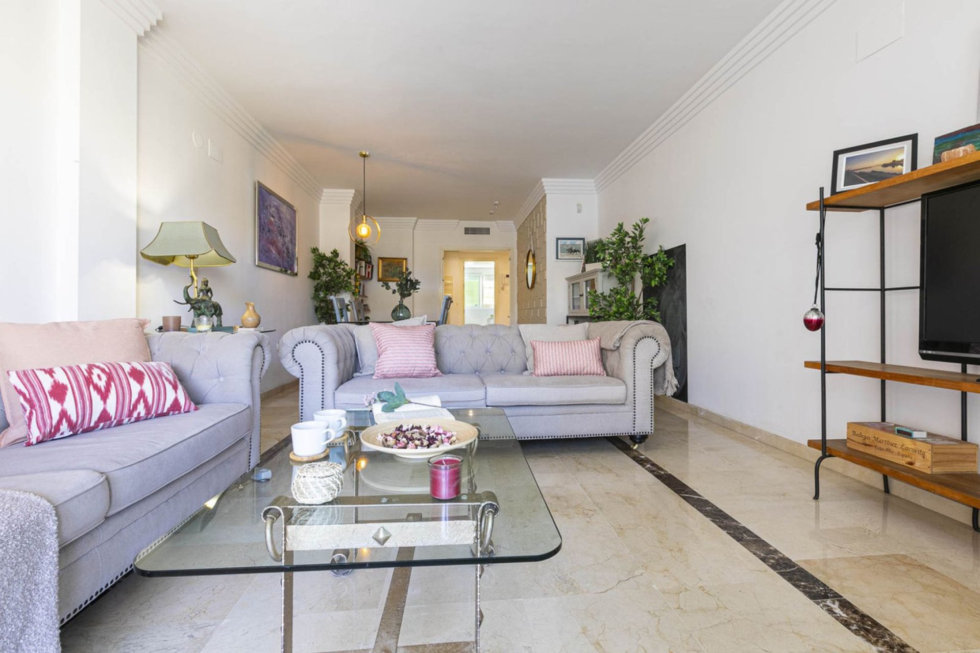 Resale - Apartment - Ground Floor Apartment - Marbella - Nueva Andalucia