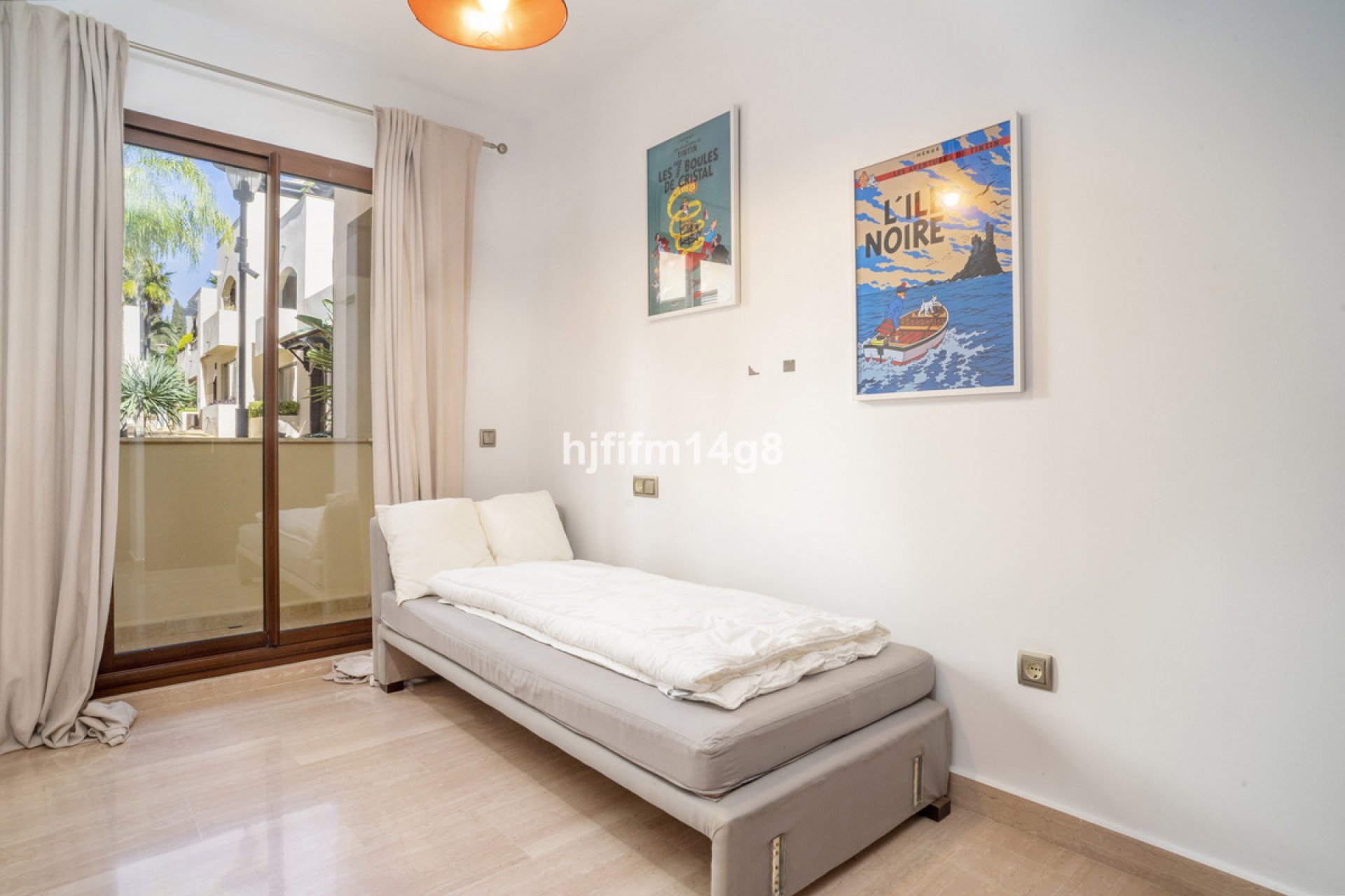 Resale - Apartment - Ground Floor Apartment - Marbella - Nueva Andalucia