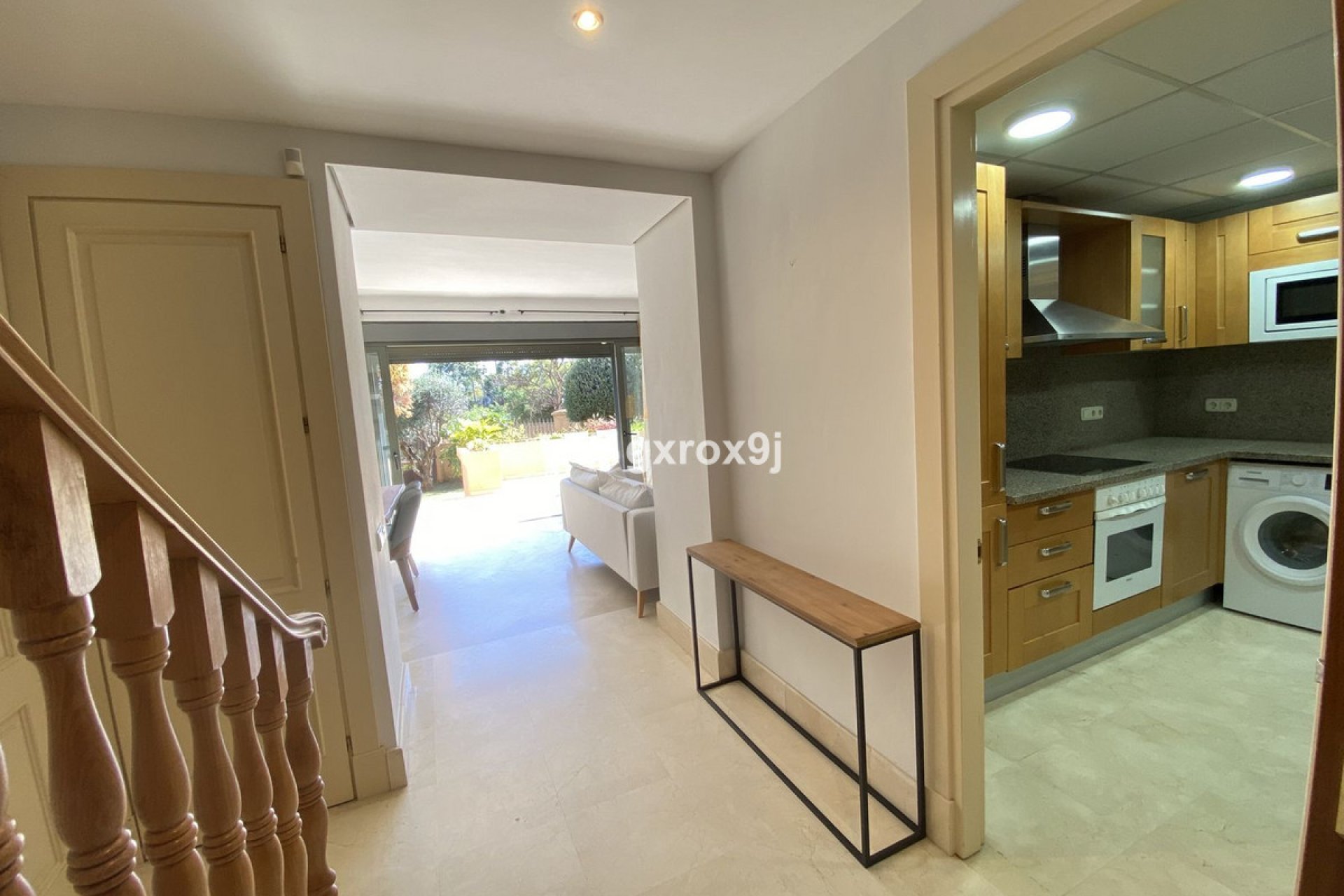 Resale - Apartment - Ground Floor Apartment - Marbella - Nueva Andalucia