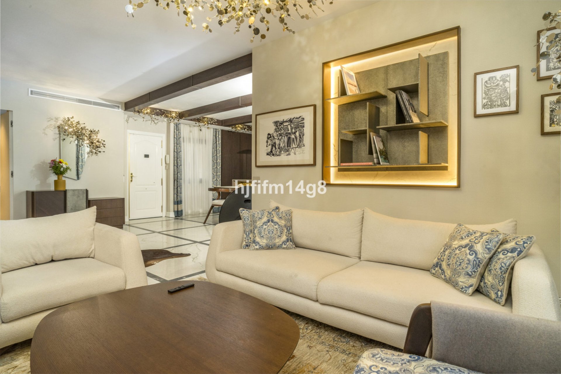 Resale - Apartment - Ground Floor Apartment - Marbella - Nueva Andalucia