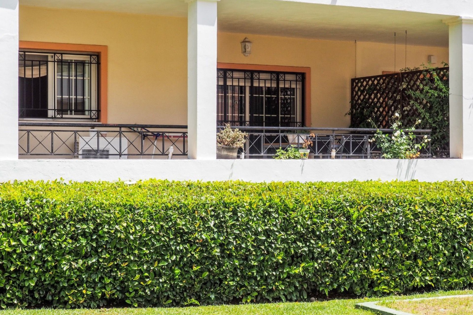 Resale - Apartment - Ground Floor Apartment - Marbella - Nueva Andalucia