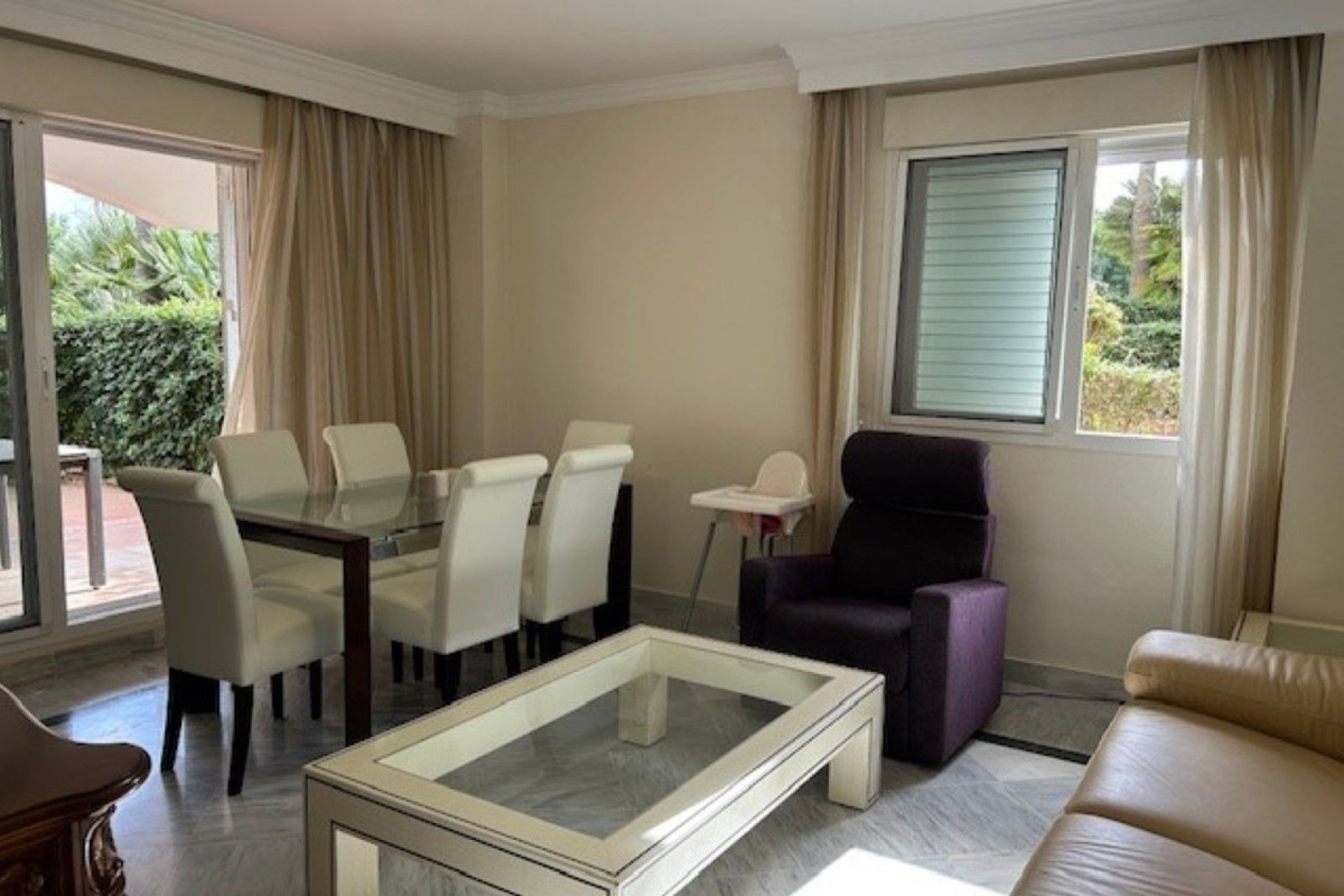 Resale - Apartment - Ground Floor Apartment - Marbella - Nueva Andalucia