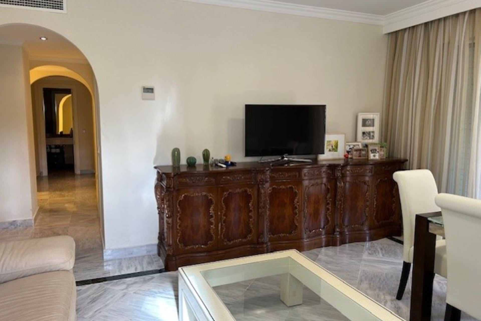 Resale - Apartment - Ground Floor Apartment - Marbella - Nueva Andalucia