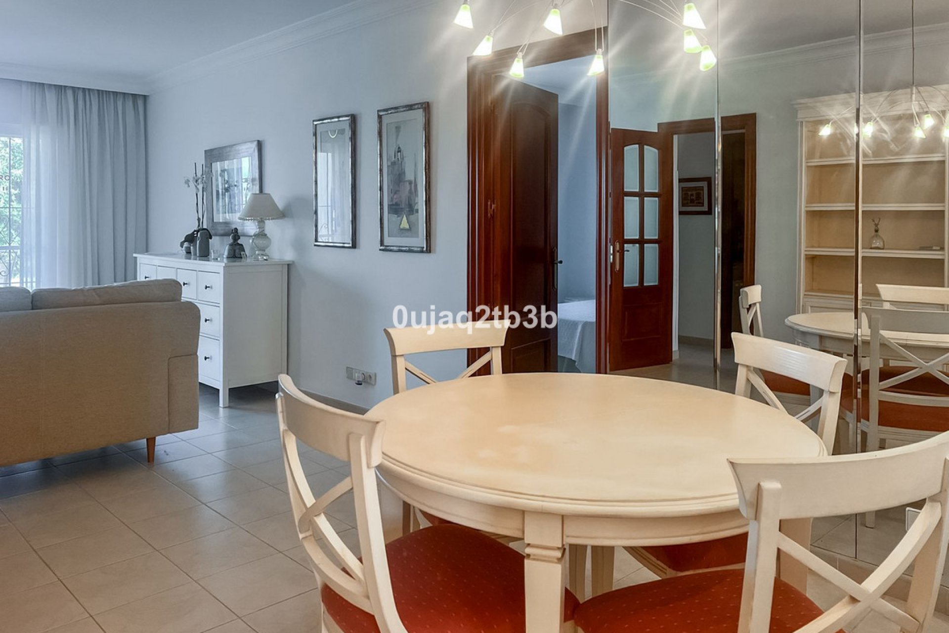 Resale - Apartment - Ground Floor Apartment - Marbella - Nueva Andalucia