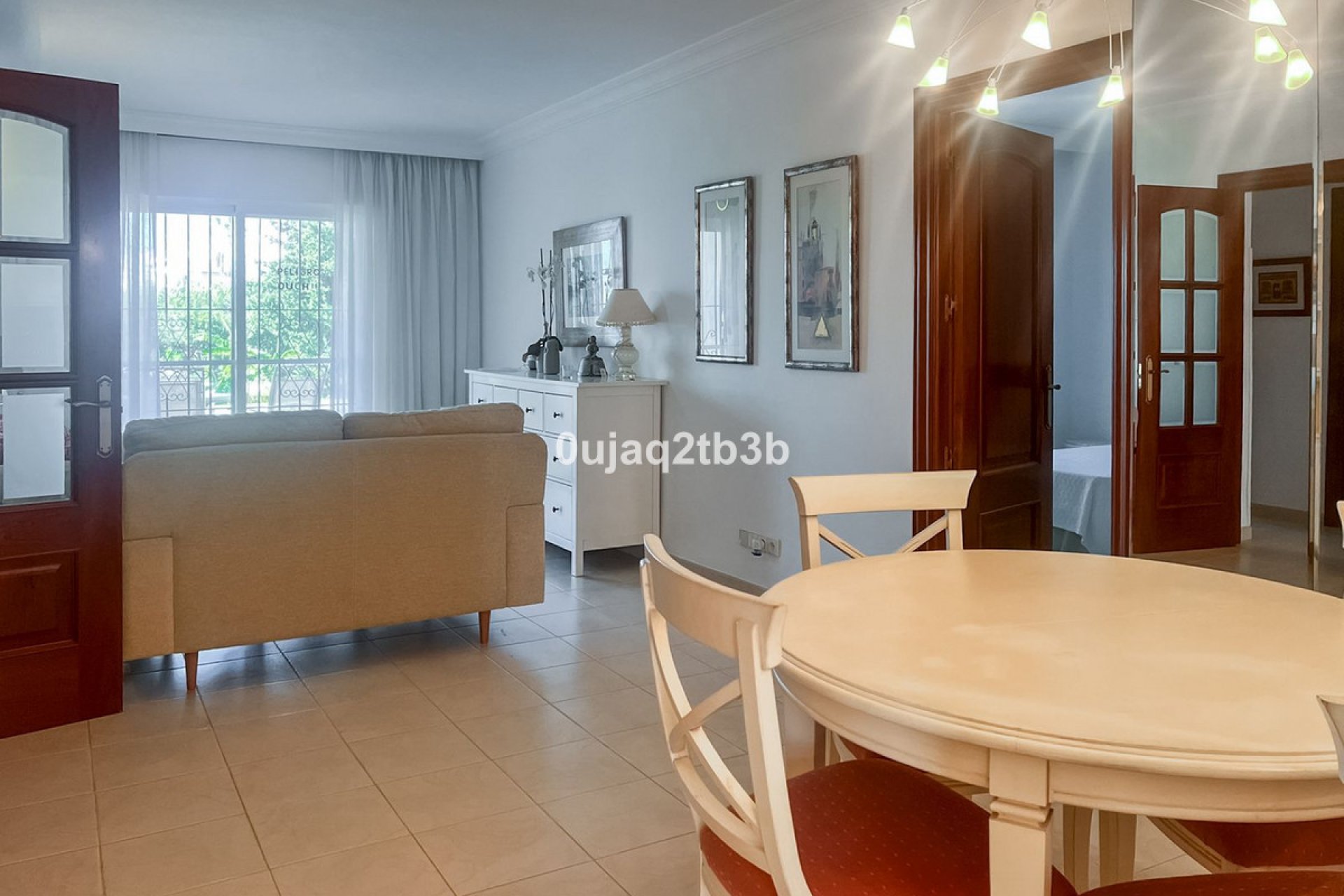 Resale - Apartment - Ground Floor Apartment - Marbella - Nueva Andalucia