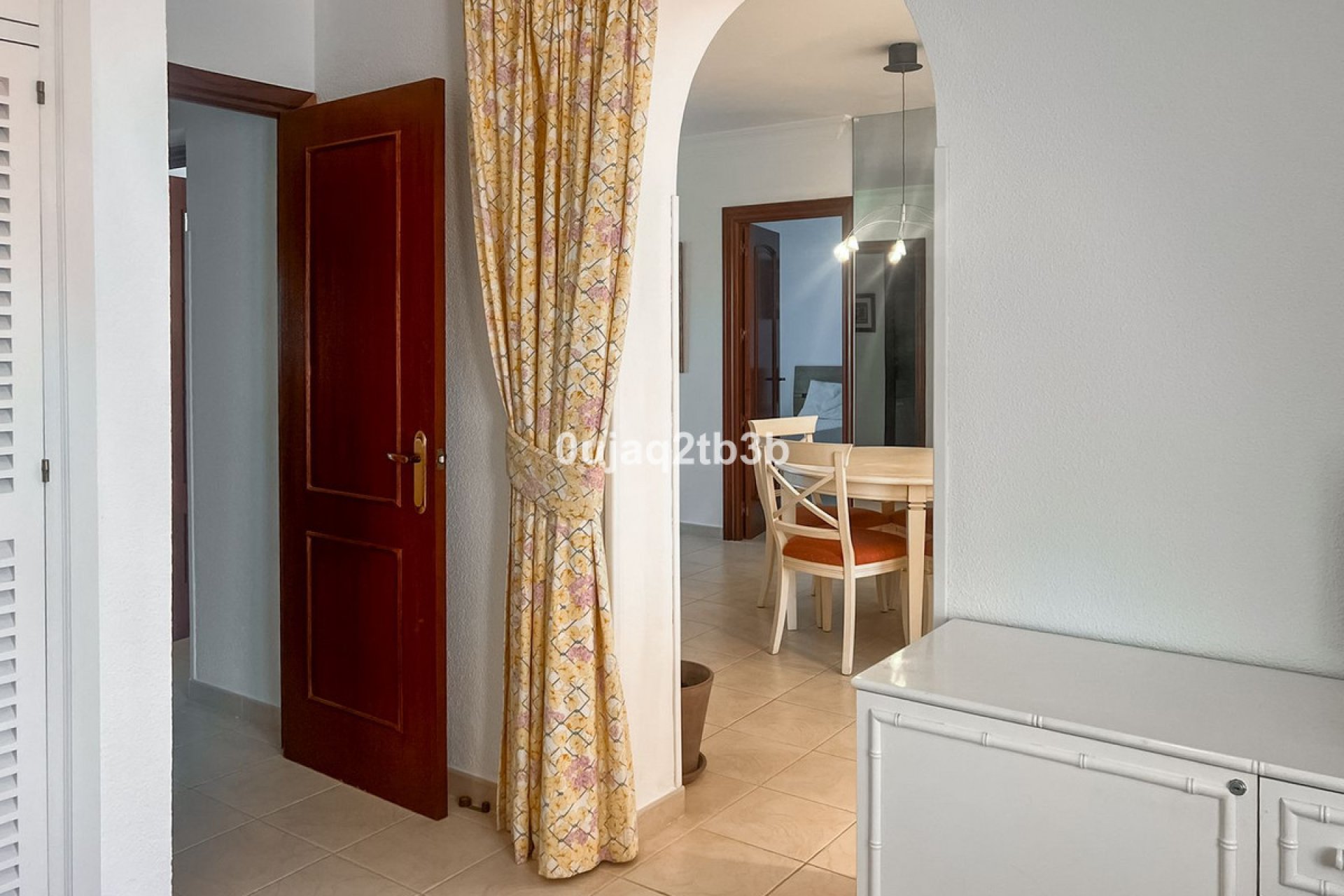 Resale - Apartment - Ground Floor Apartment - Marbella - Nueva Andalucia