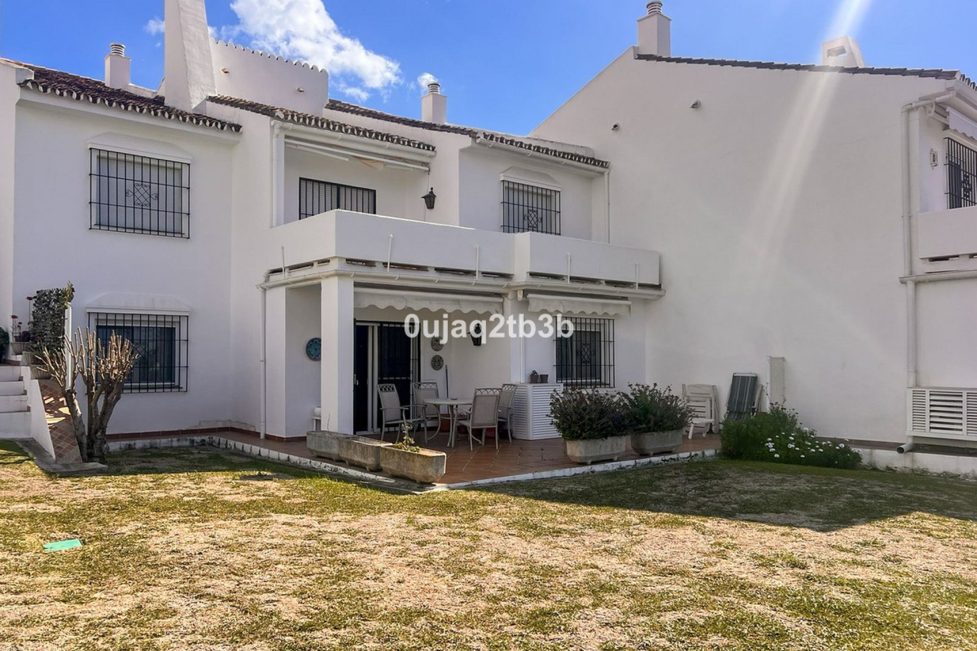 Resale - Apartment - Ground Floor Apartment - Marbella - Nueva Andalucia