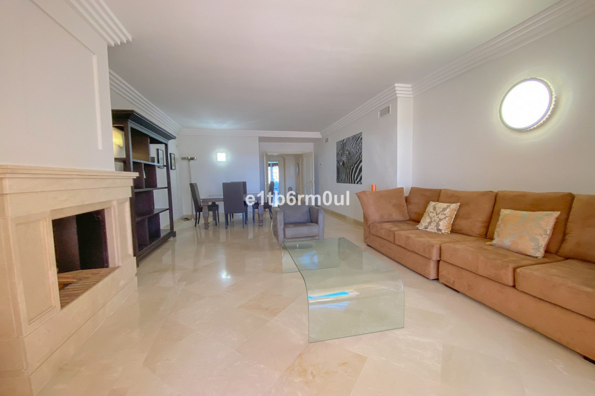 Resale - Apartment - Ground Floor Apartment - Marbella - Nueva Andalucia