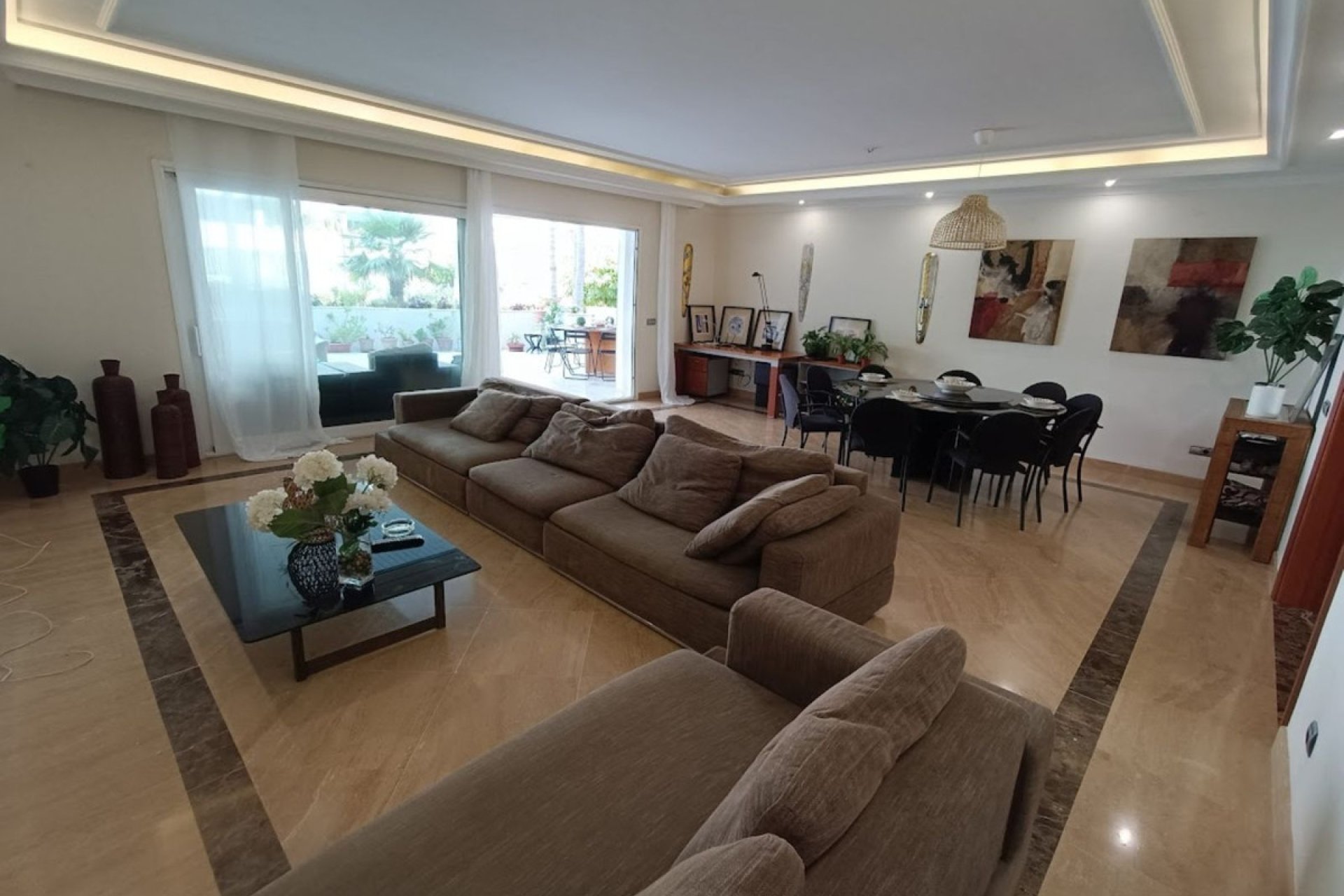 Resale - Apartment - Ground Floor Apartment - Marbella - Puerto Banús