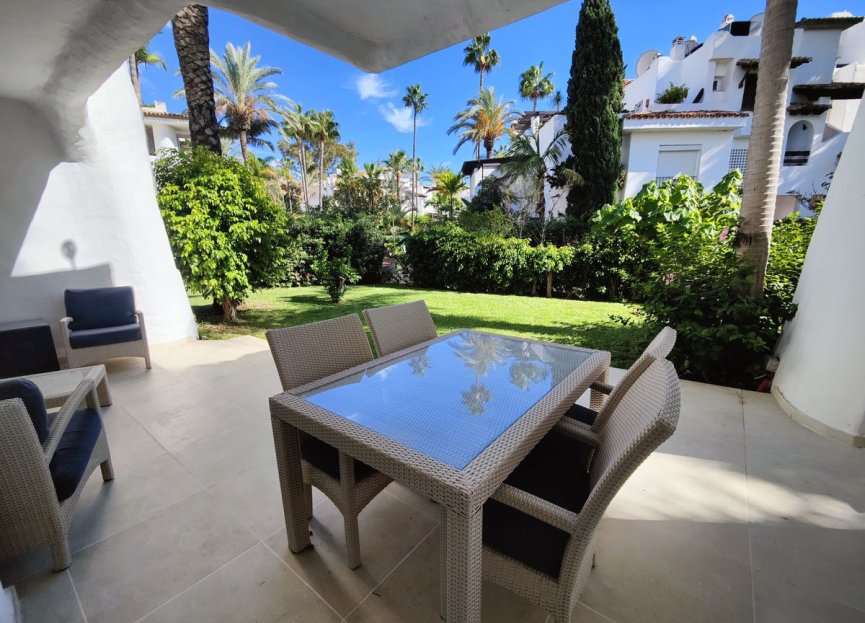 Resale - Apartment - Ground Floor Apartment - Marbella - Puerto Banús