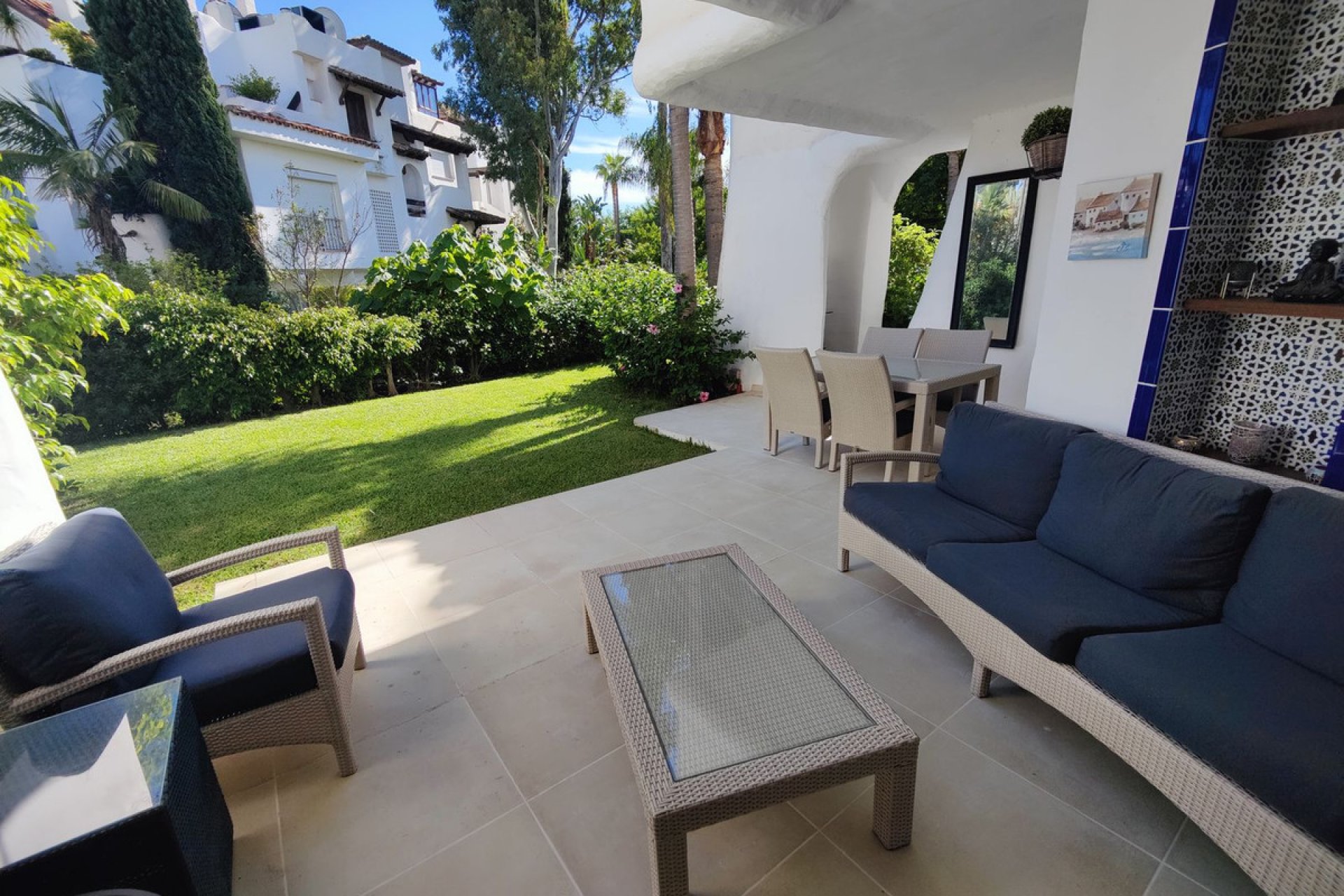 Resale - Apartment - Ground Floor Apartment - Marbella - Puerto Banús