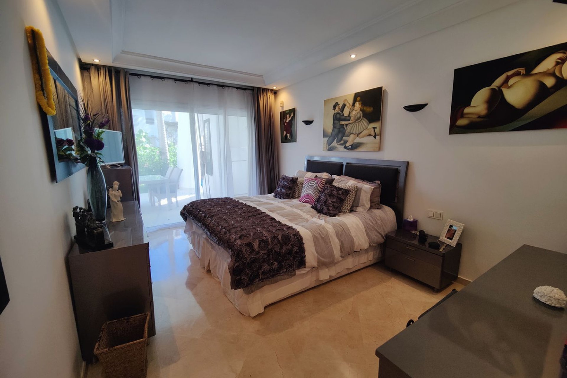 Resale - Apartment - Ground Floor Apartment - Marbella - Puerto Banús