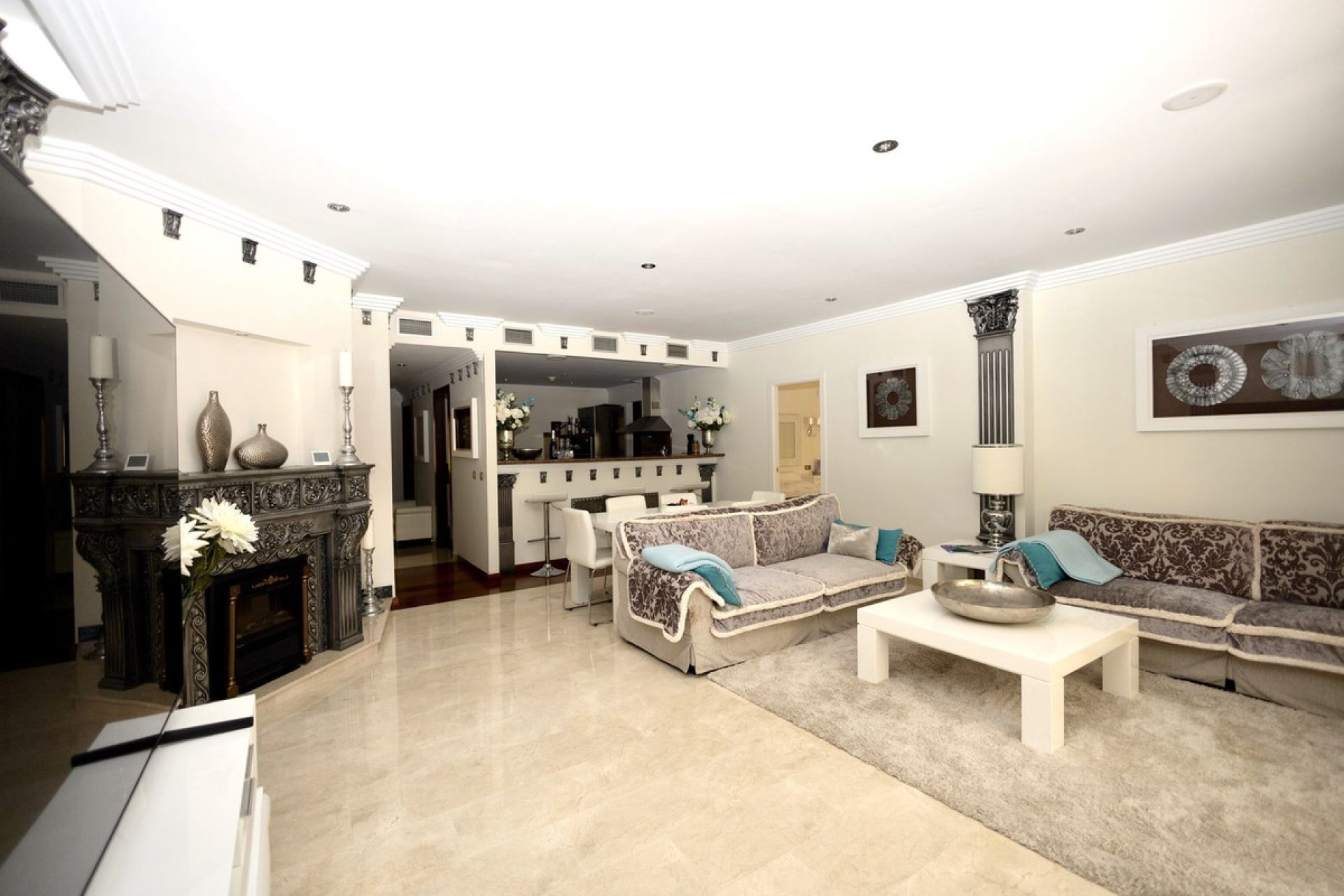 Resale - Apartment - Ground Floor Apartment - Marbella - Puerto Banús