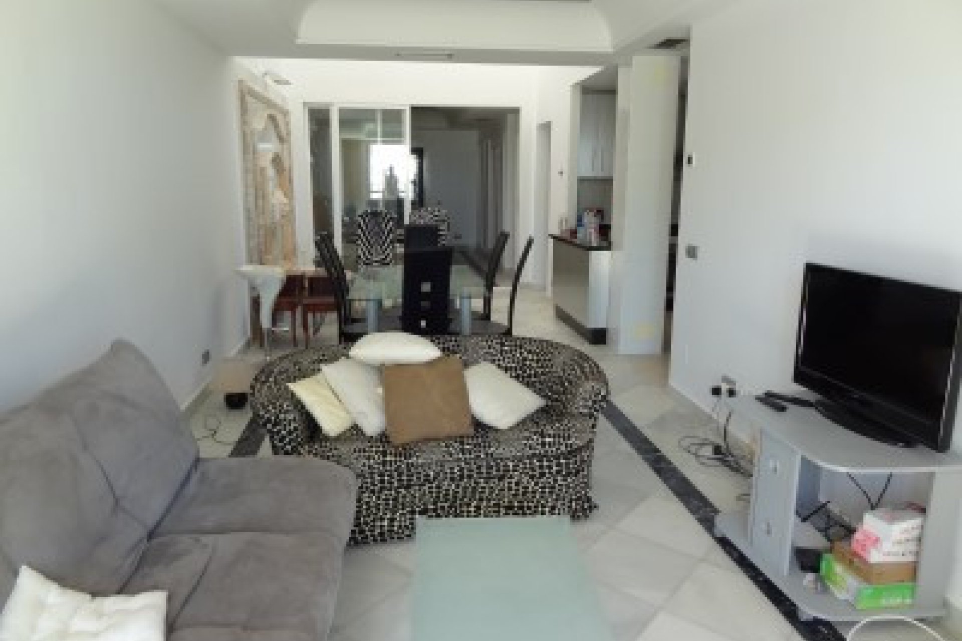 Resale - Apartment - Ground Floor Apartment - Marbella - Puerto Banús