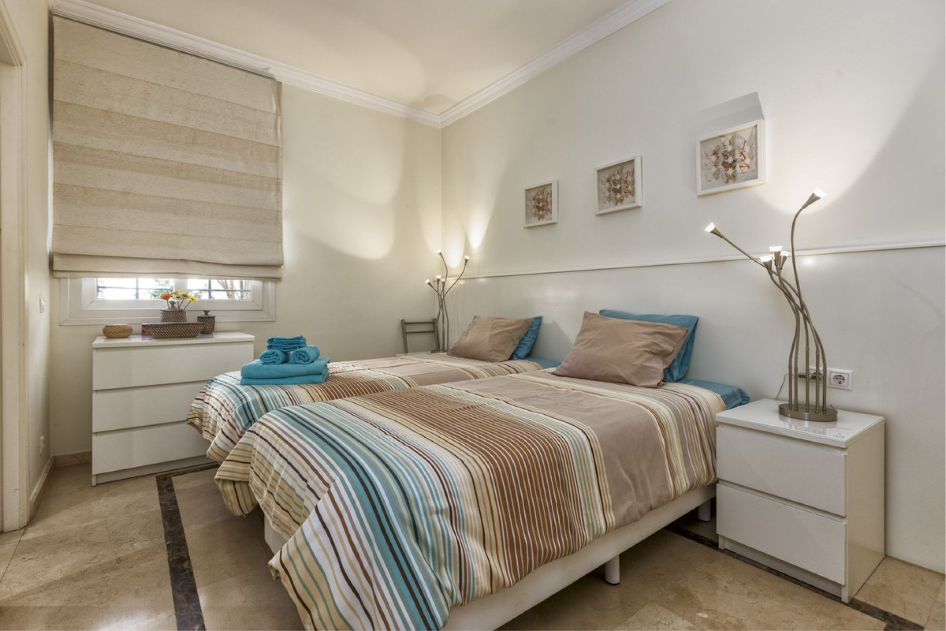 Resale - Apartment - Ground Floor Apartment - Marbella - Puerto Banús