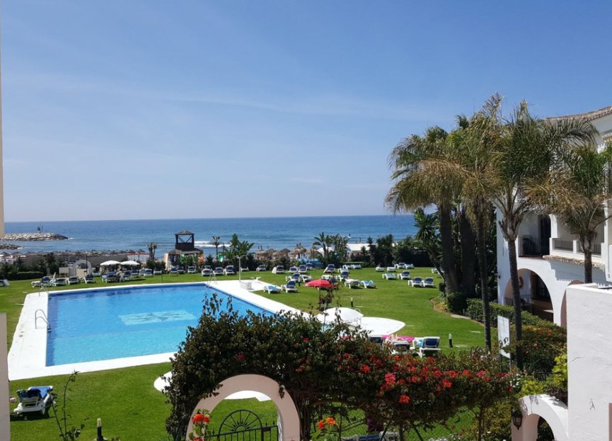 Resale - Apartment - Ground Floor Apartment - Marbella - Puerto de Cabopino